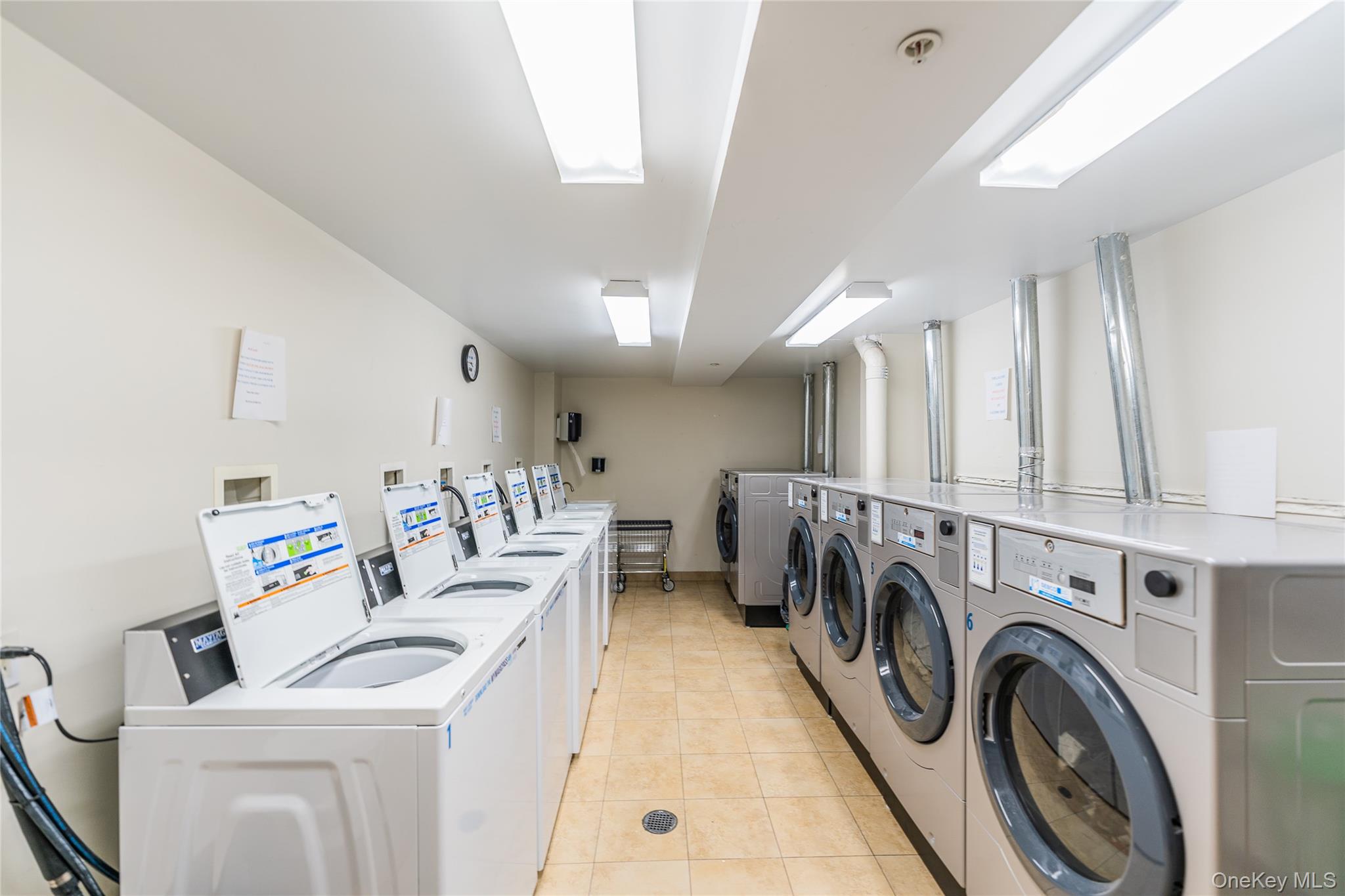 64-05 Yellowstone Boulevard, Unit #519 photo 17