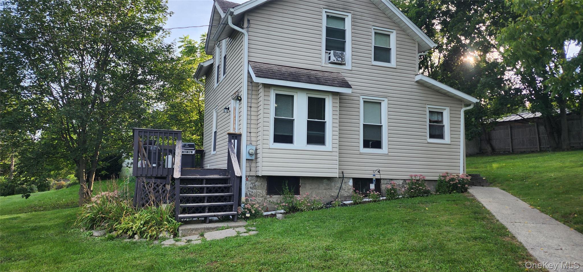 613-615 Salt Point Turnpike – For Sale photo 3
