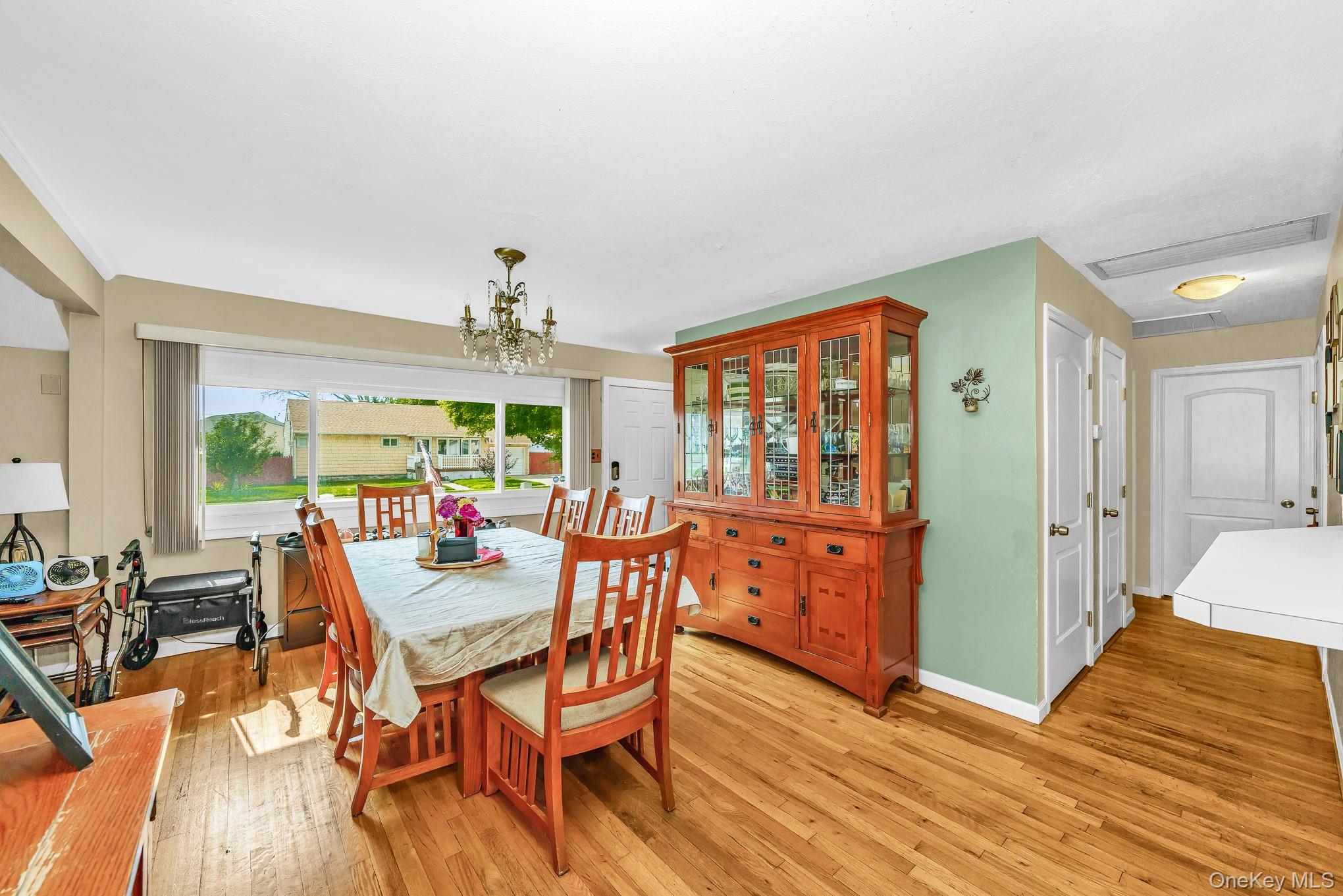 64 Frank Street – For Sale photo 4