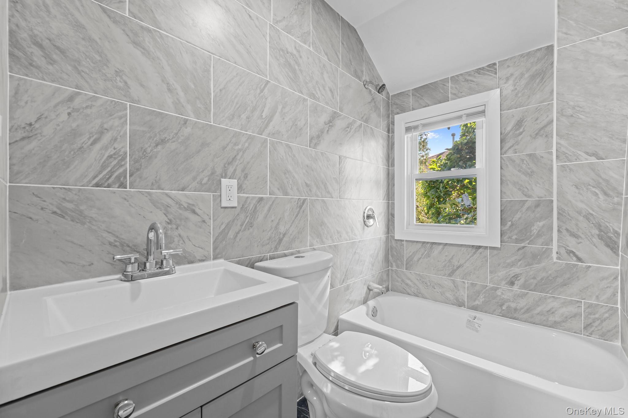22018 91st Road – For Sale photo 7