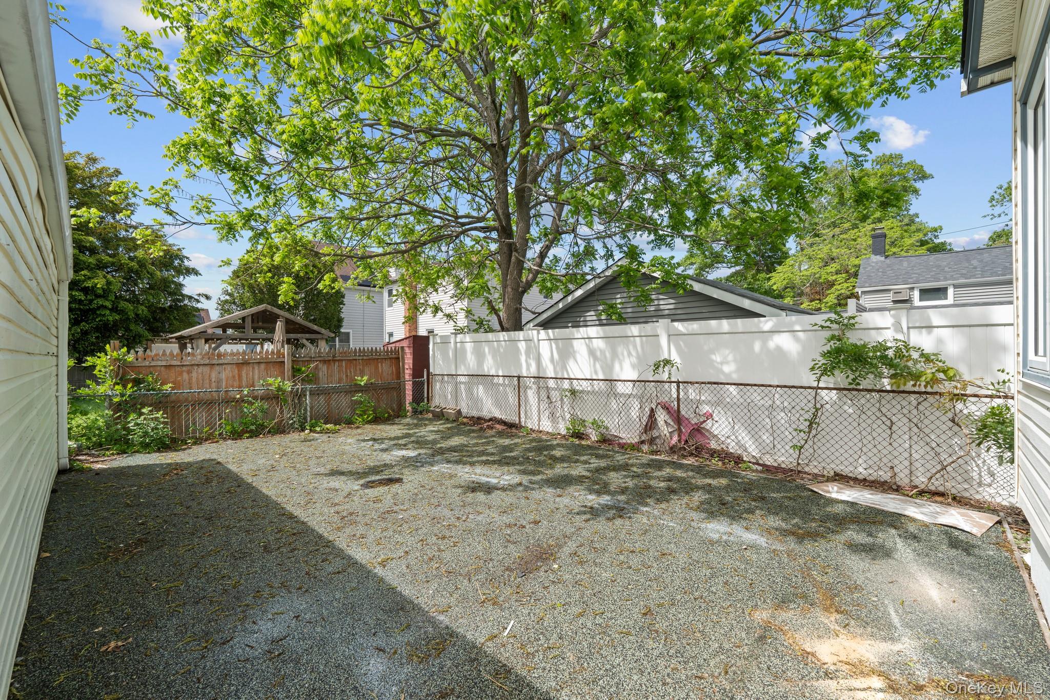 1 Lewis Place – For Sale photo 12