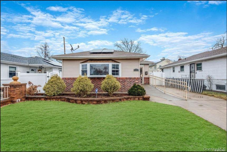 196 Westbury Boulevard – For Sale