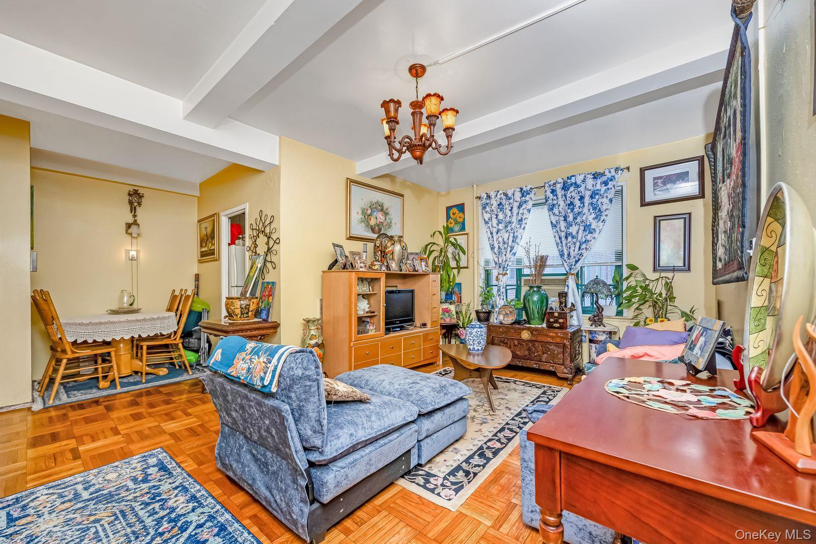 1560 Metropolitan Avenue, Unit 5B photo 8