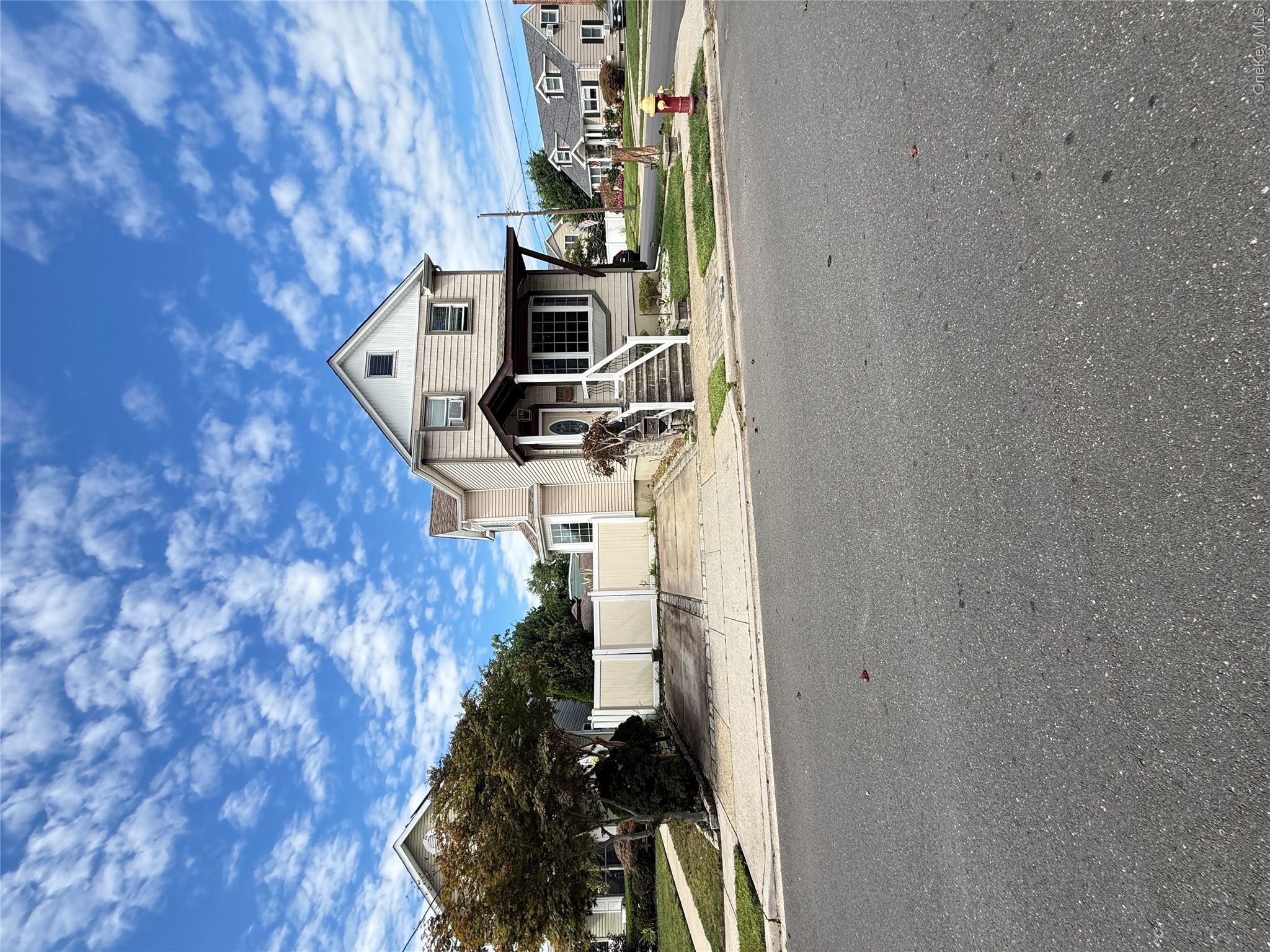 1720 Montague Avenue – For Sale
