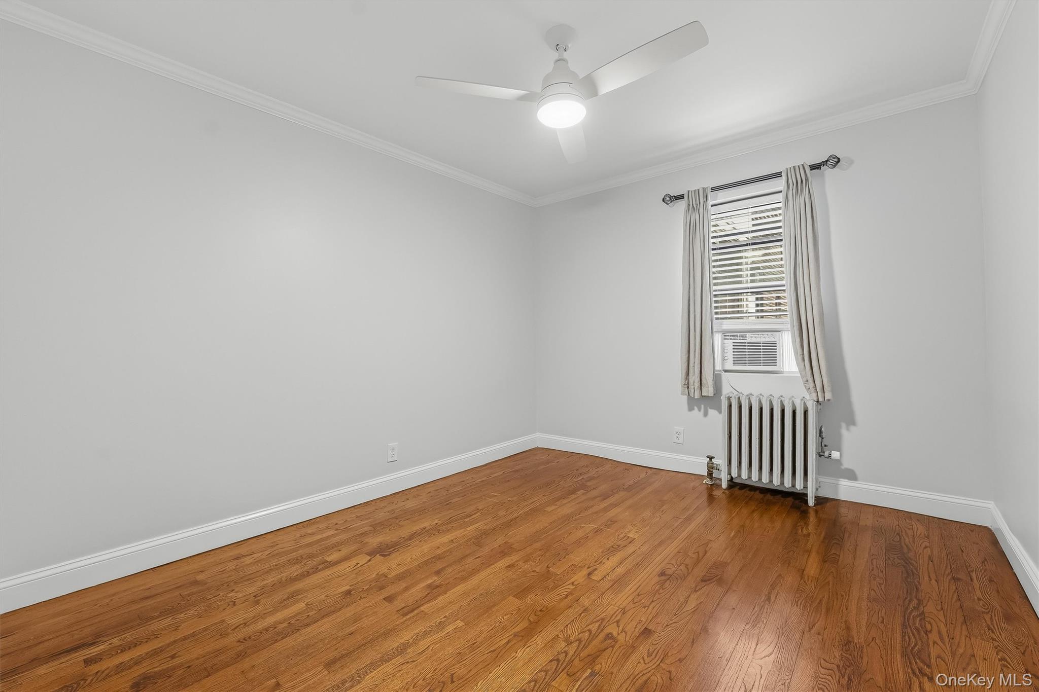604 Tompkins Alley, Unit B15 photo 11