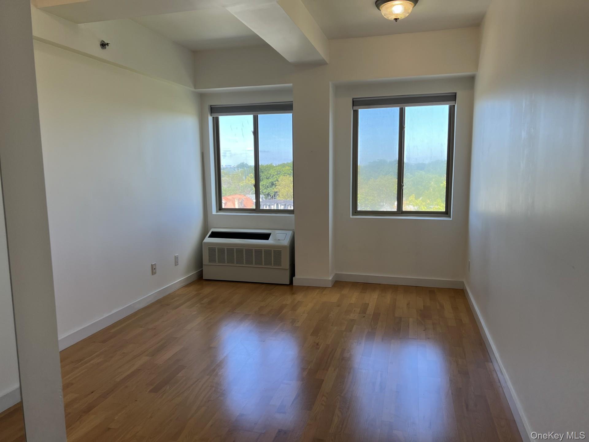 143-20 Hoover Avenue, Unit 603 photo 13