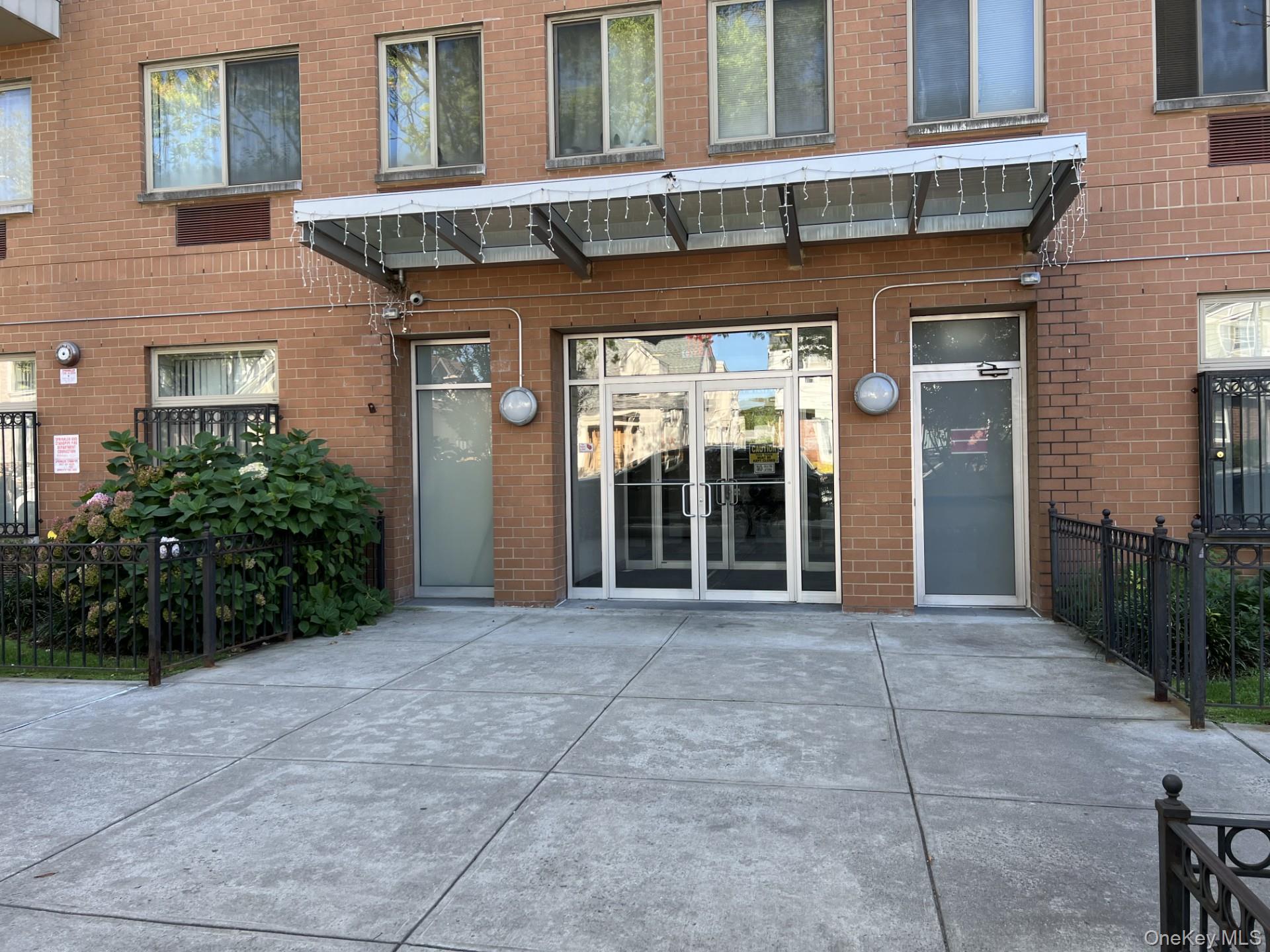 143-20 Hoover Avenue, Unit 603 photo 26