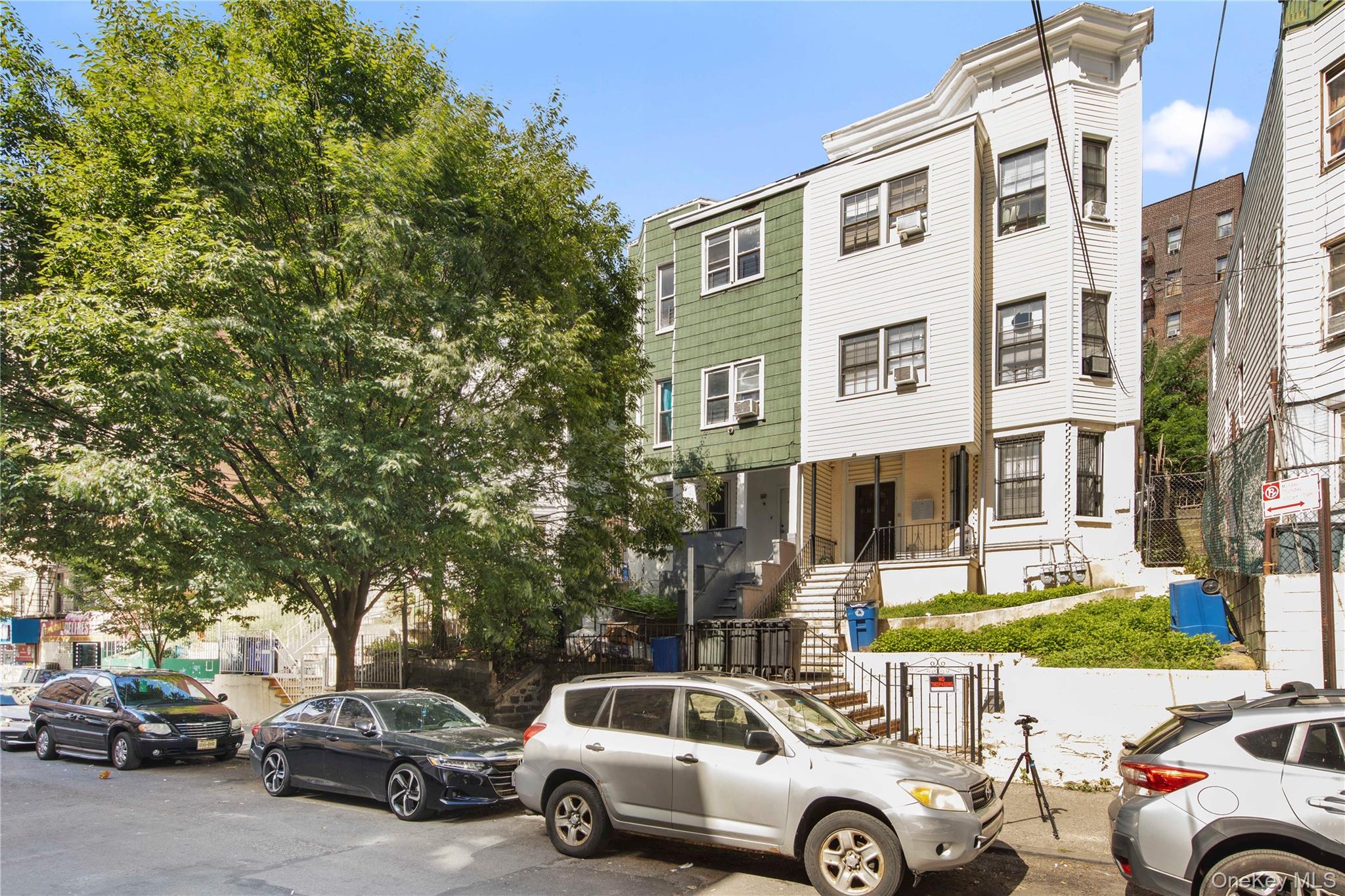2707 Decatur Avenue – For Sale