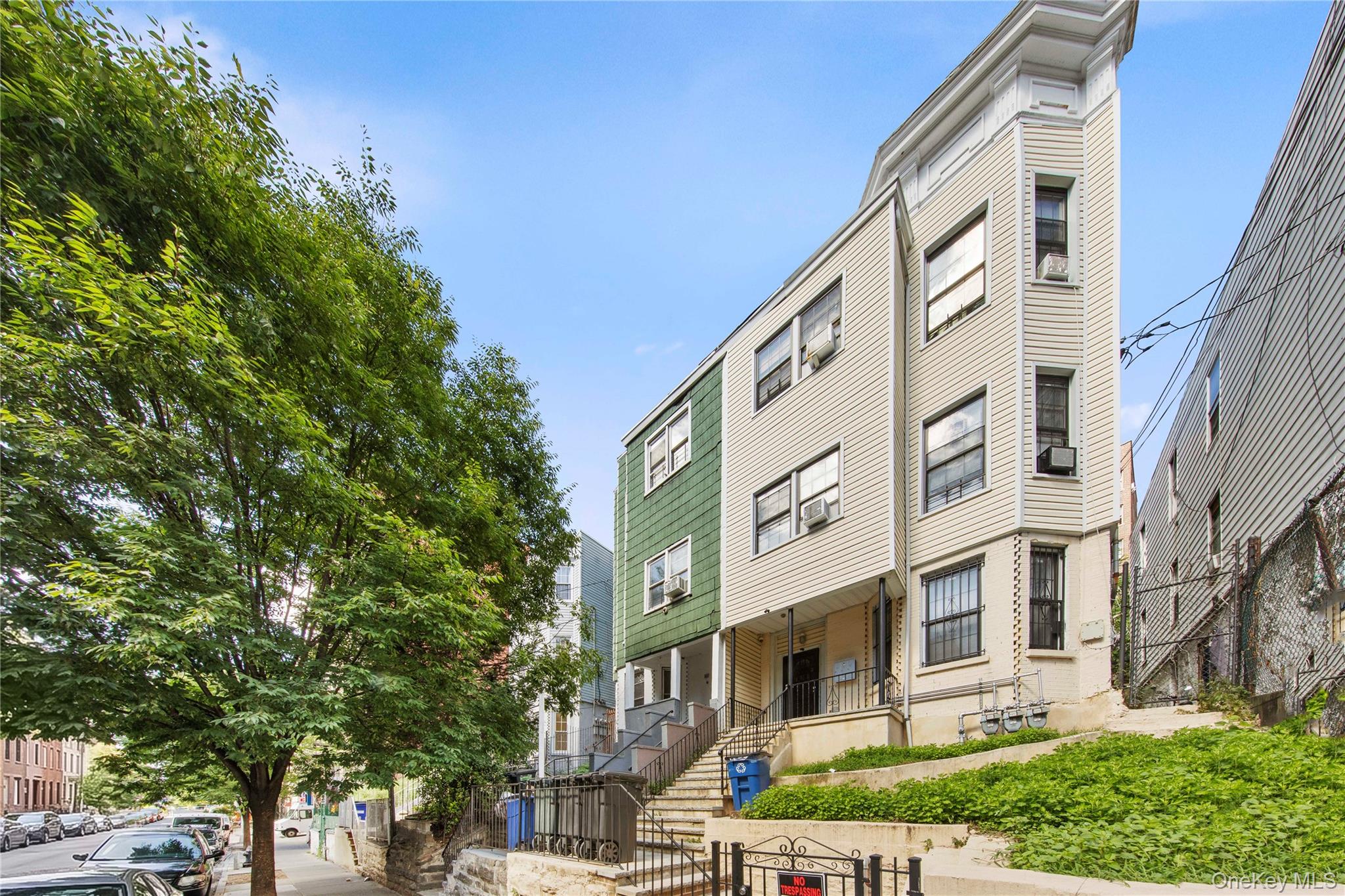 2707 Decatur Avenue – For Sale photo 2