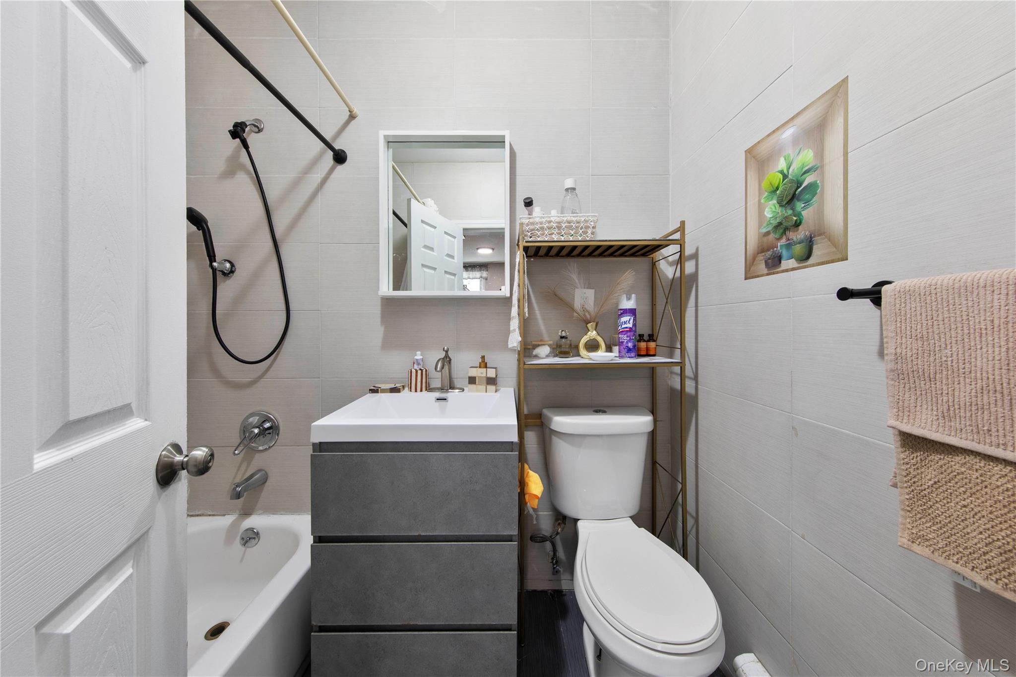 2707 Decatur Avenue – For Sale photo 15