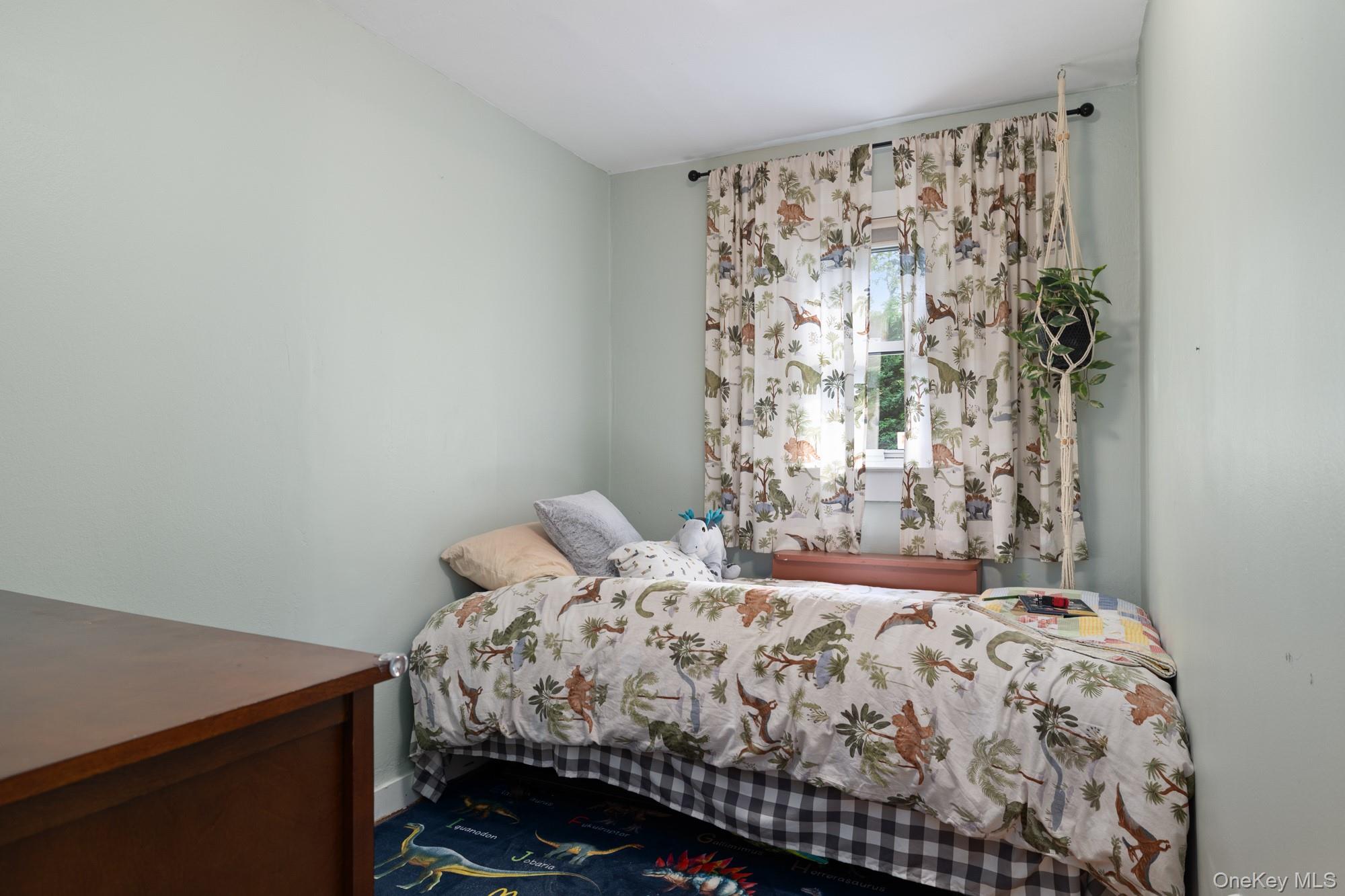12 Ingersoll Street Street – For Sale photo 17
