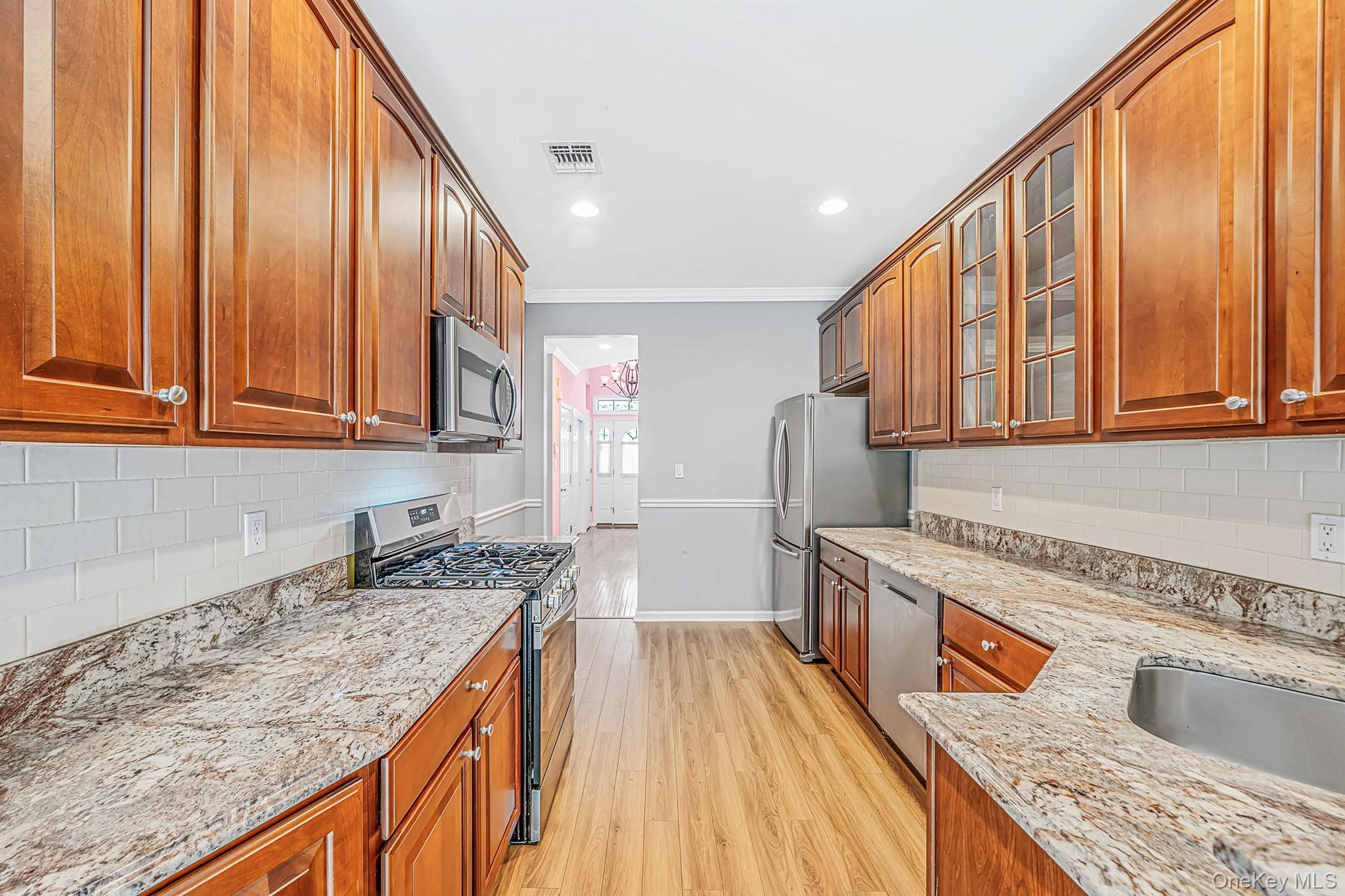 1 Mohannis Way, Unit 1 photo 7
