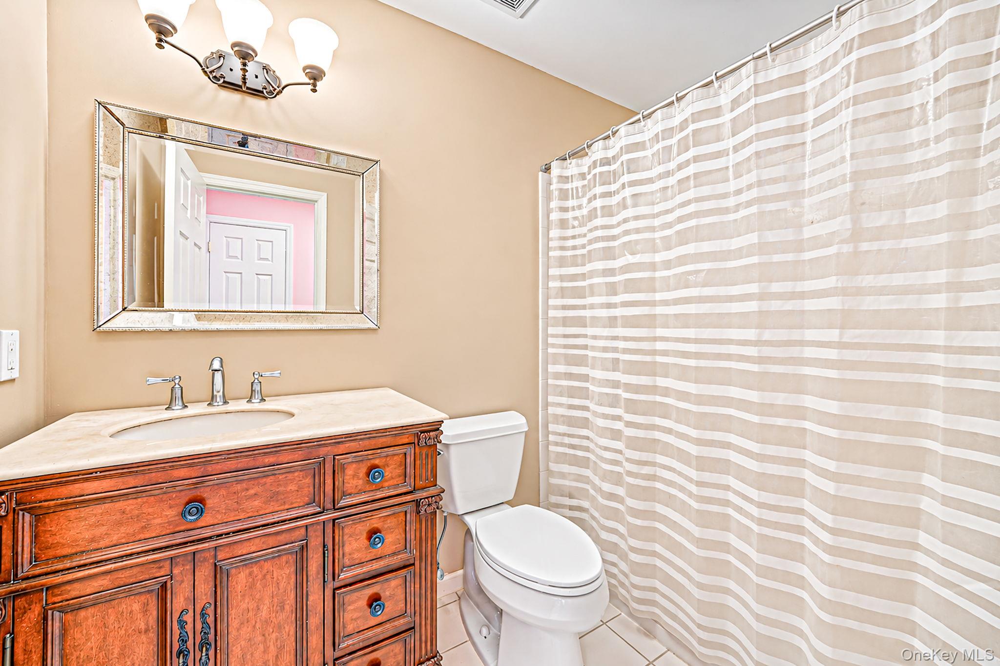 1 Mohannis Way, Unit 1 photo 19