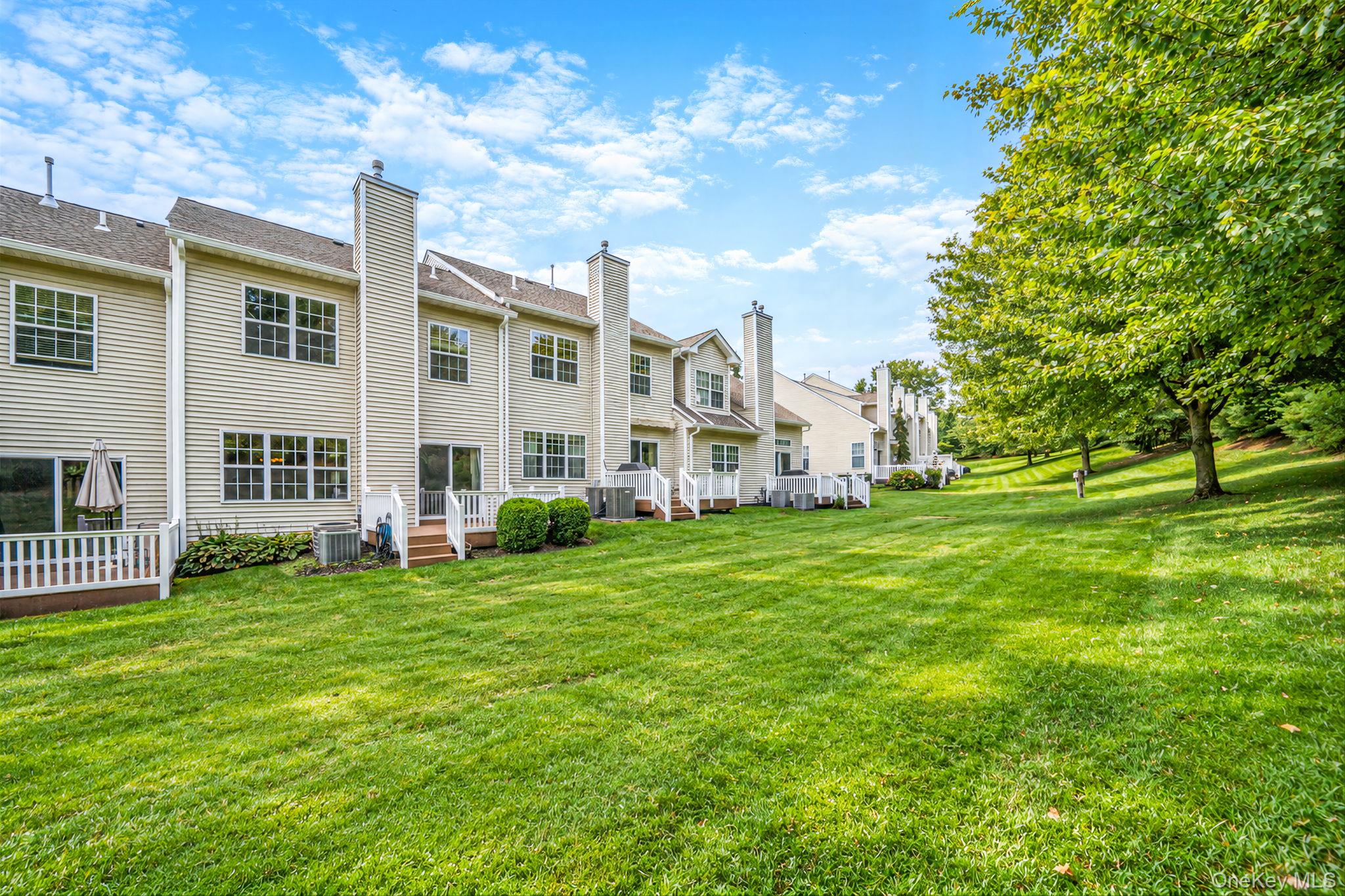1 Mohannis Way, Unit 1 photo 28