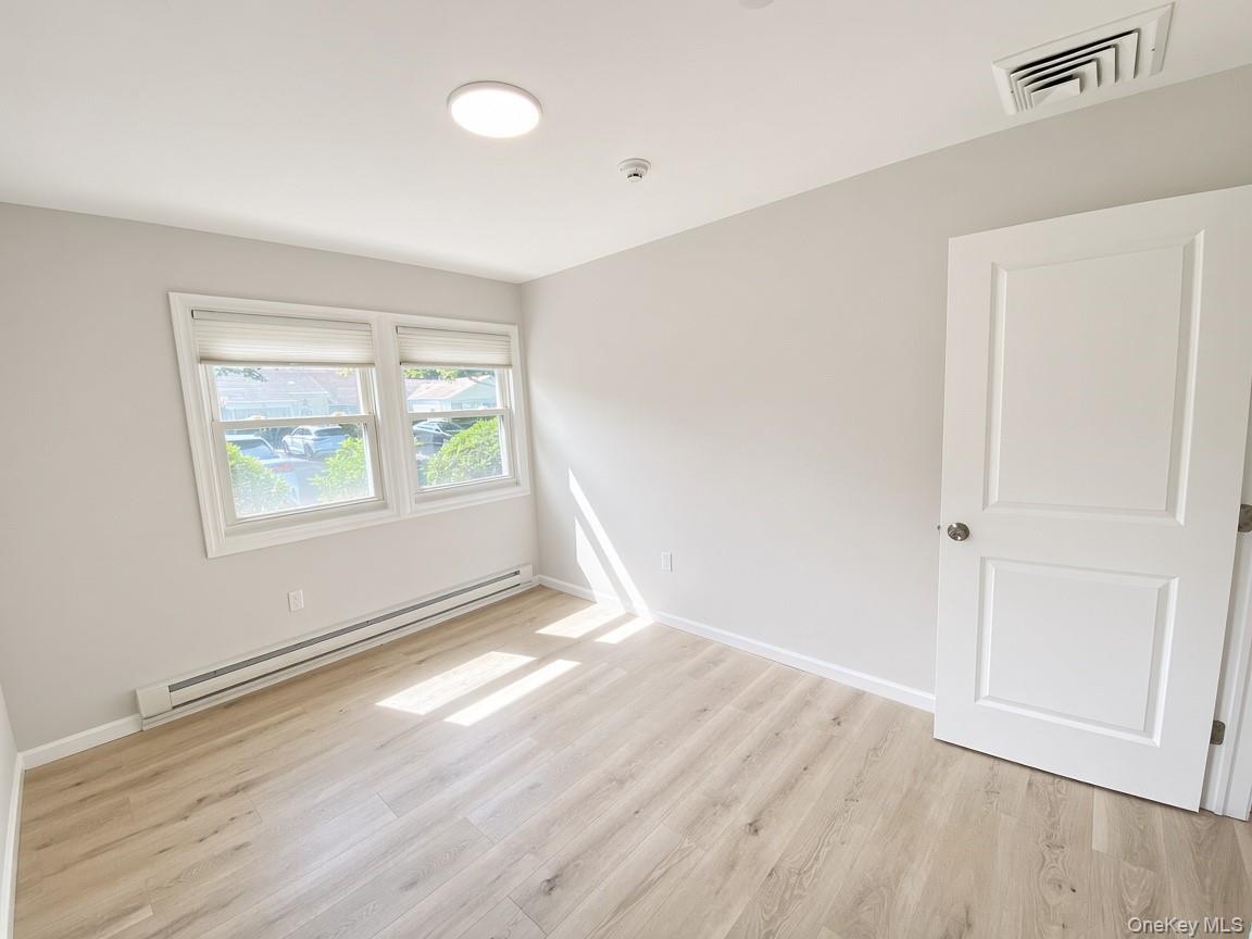 19 Hearthside Drive – For Sale photo 11