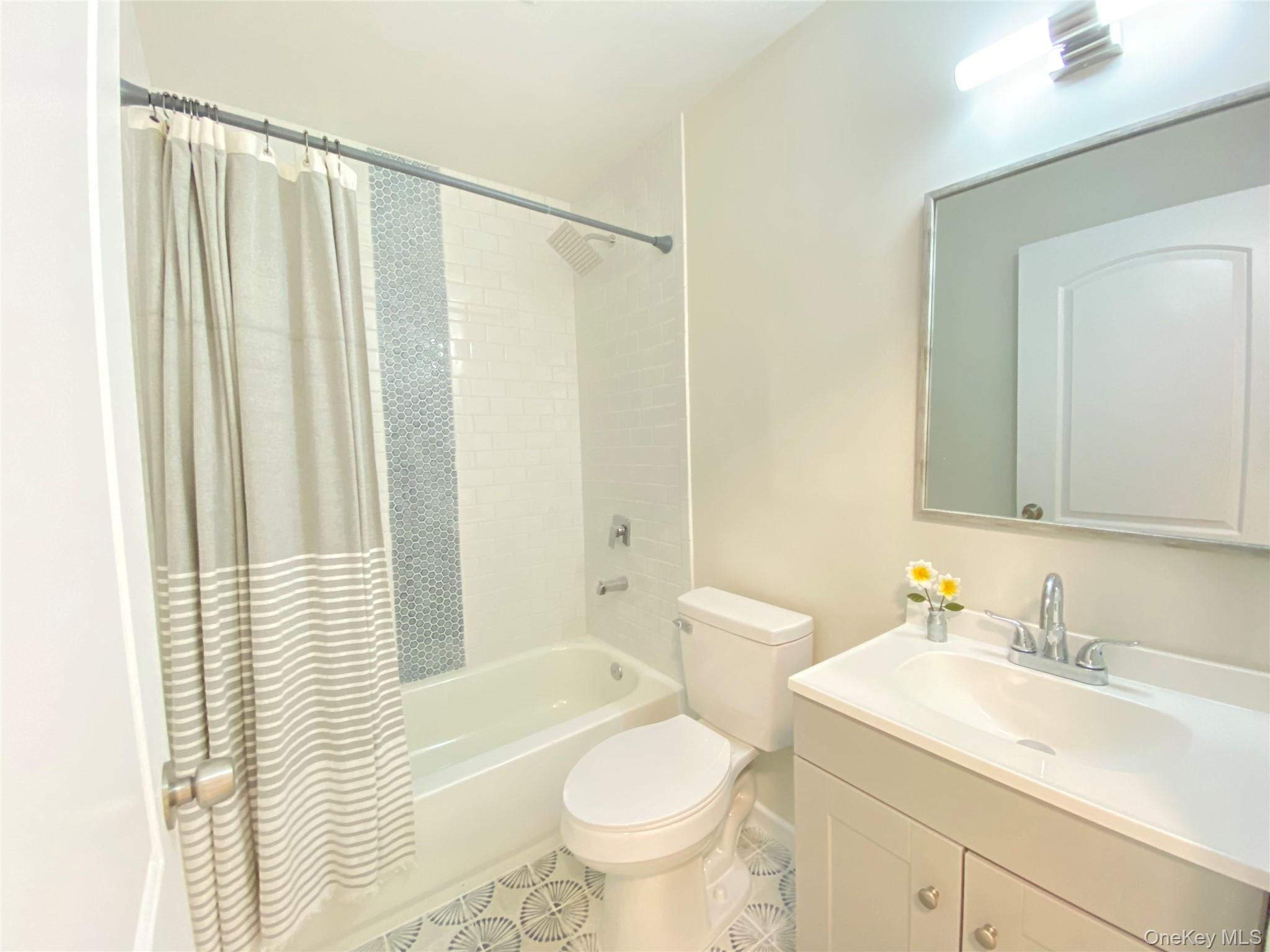 19 Hearthside Drive – For Sale photo 9