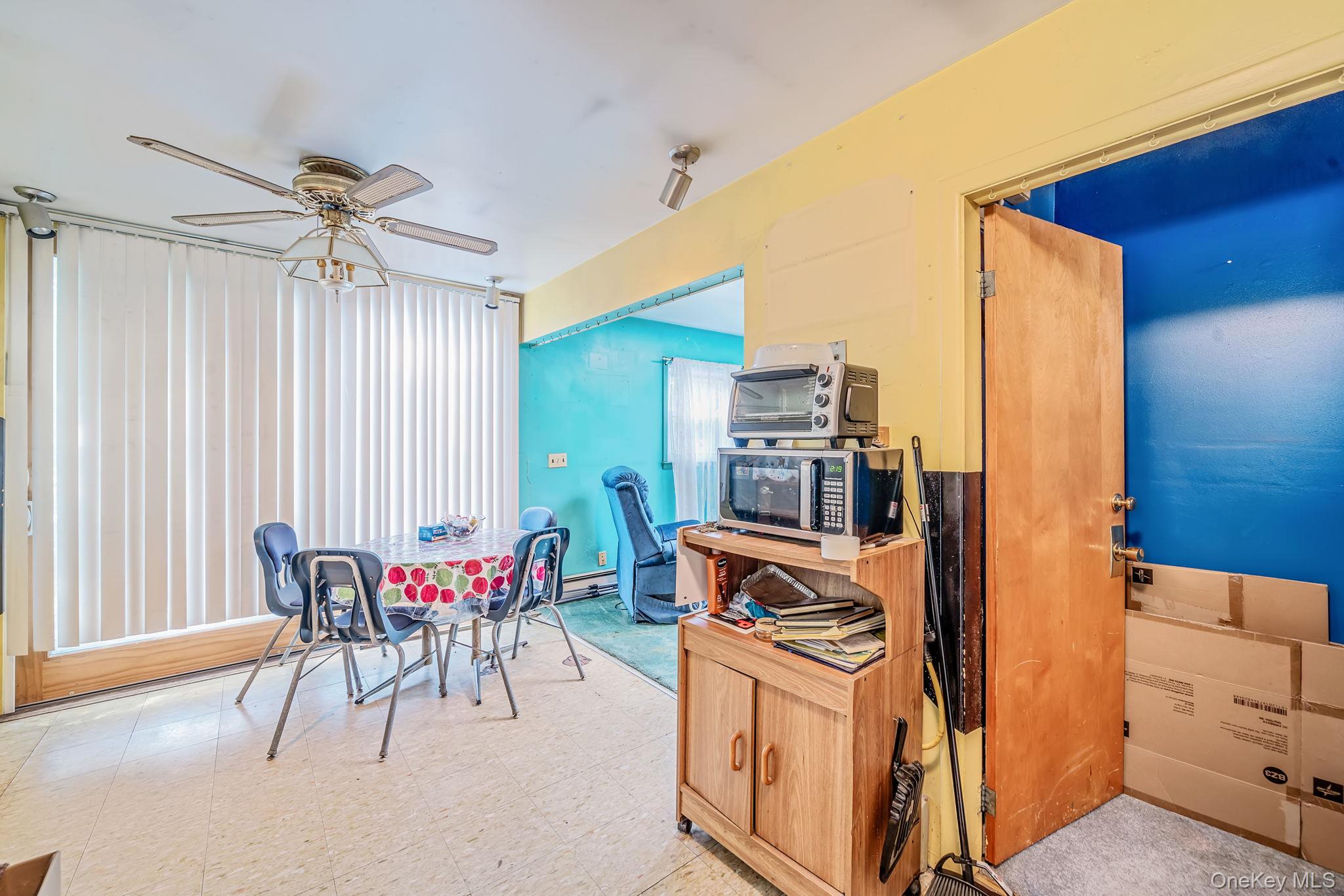 115 Huntington Crossway – For Sale photo 11