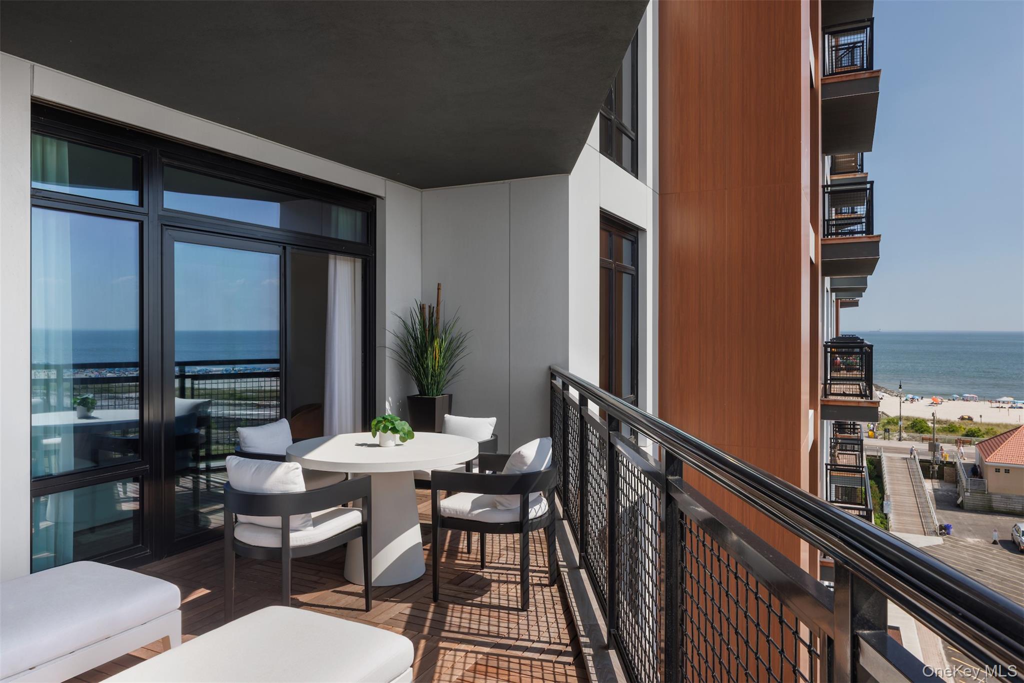 100 Boardwalk, Unit PH8 A photo 6
