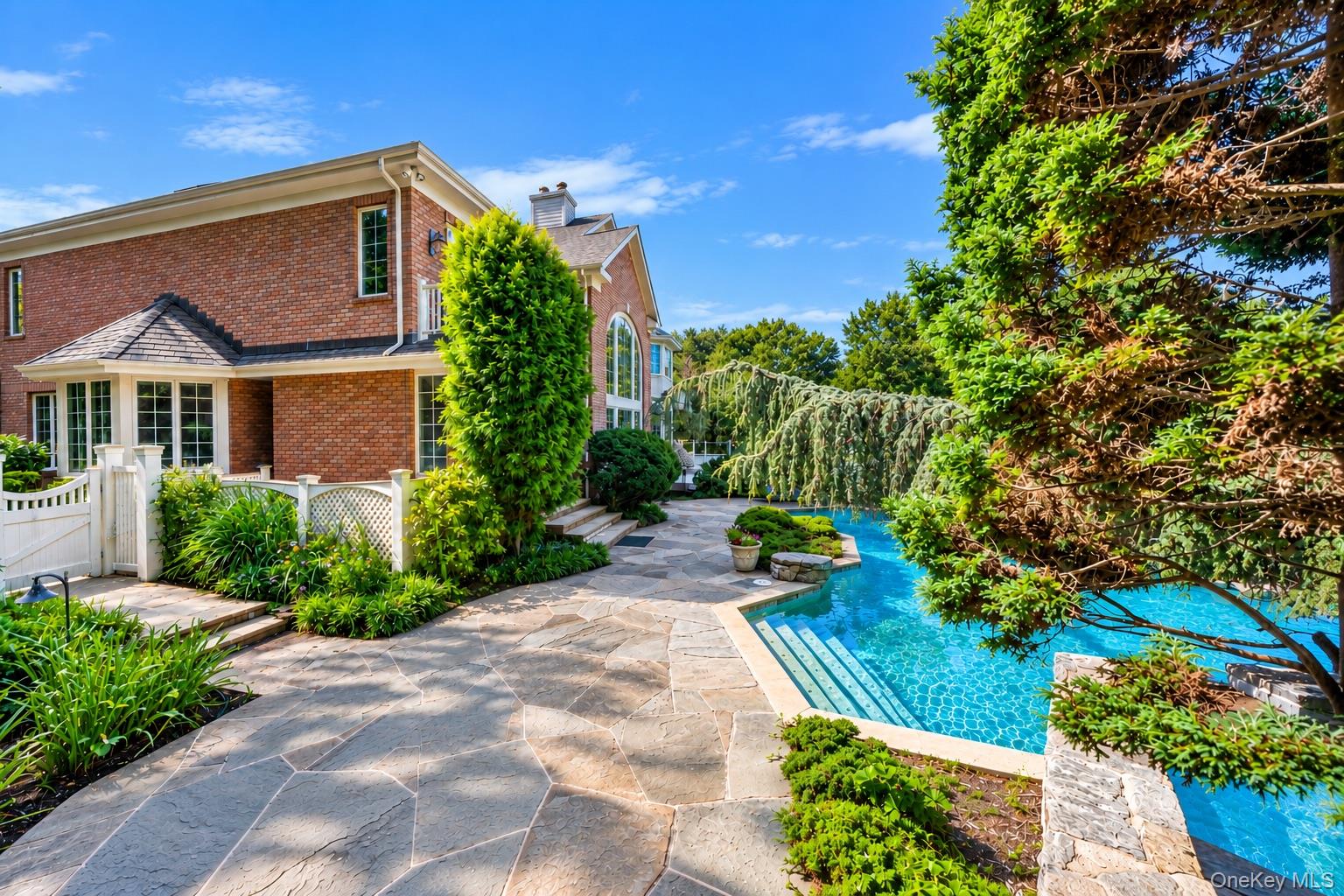 19 Cobblestone Court – For Sale photo 44