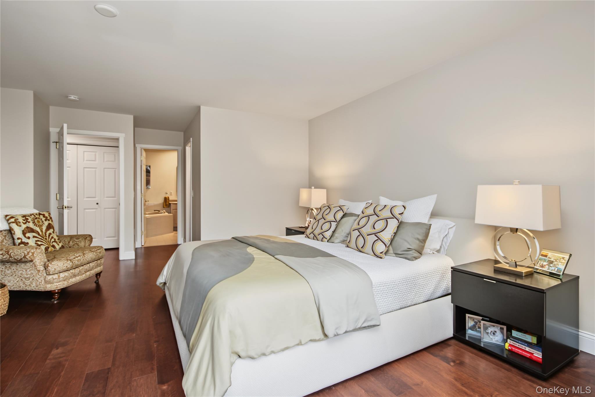 812 Heritage Hills, Unit A photo 20
