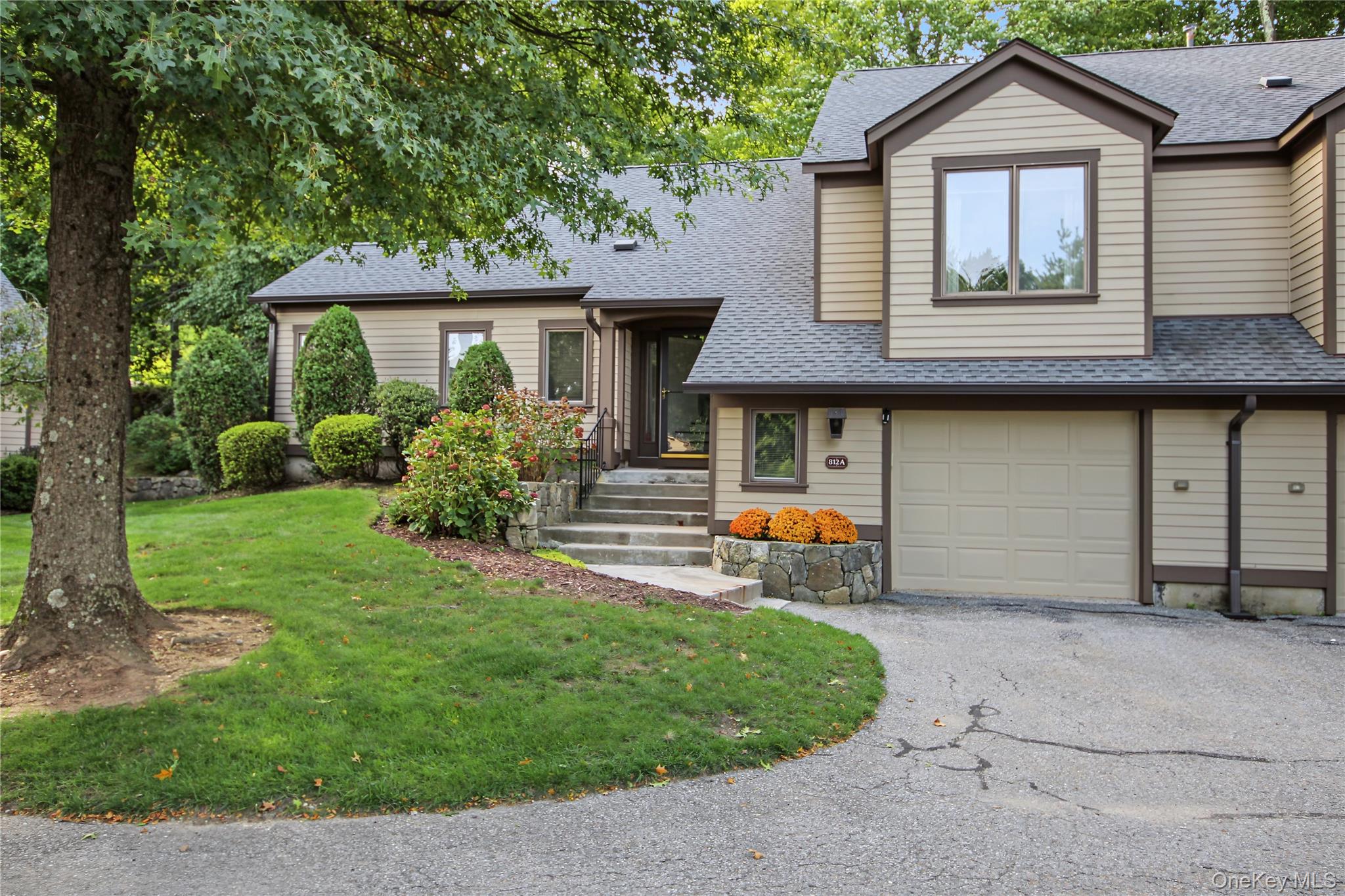 812 Heritage Hills, Unit A