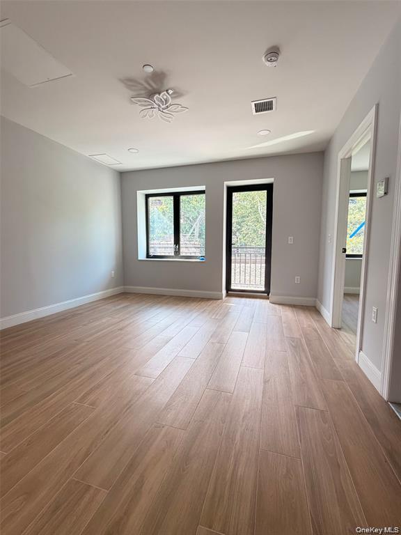 132-25 41 Avenue, Unit 4A photo 4