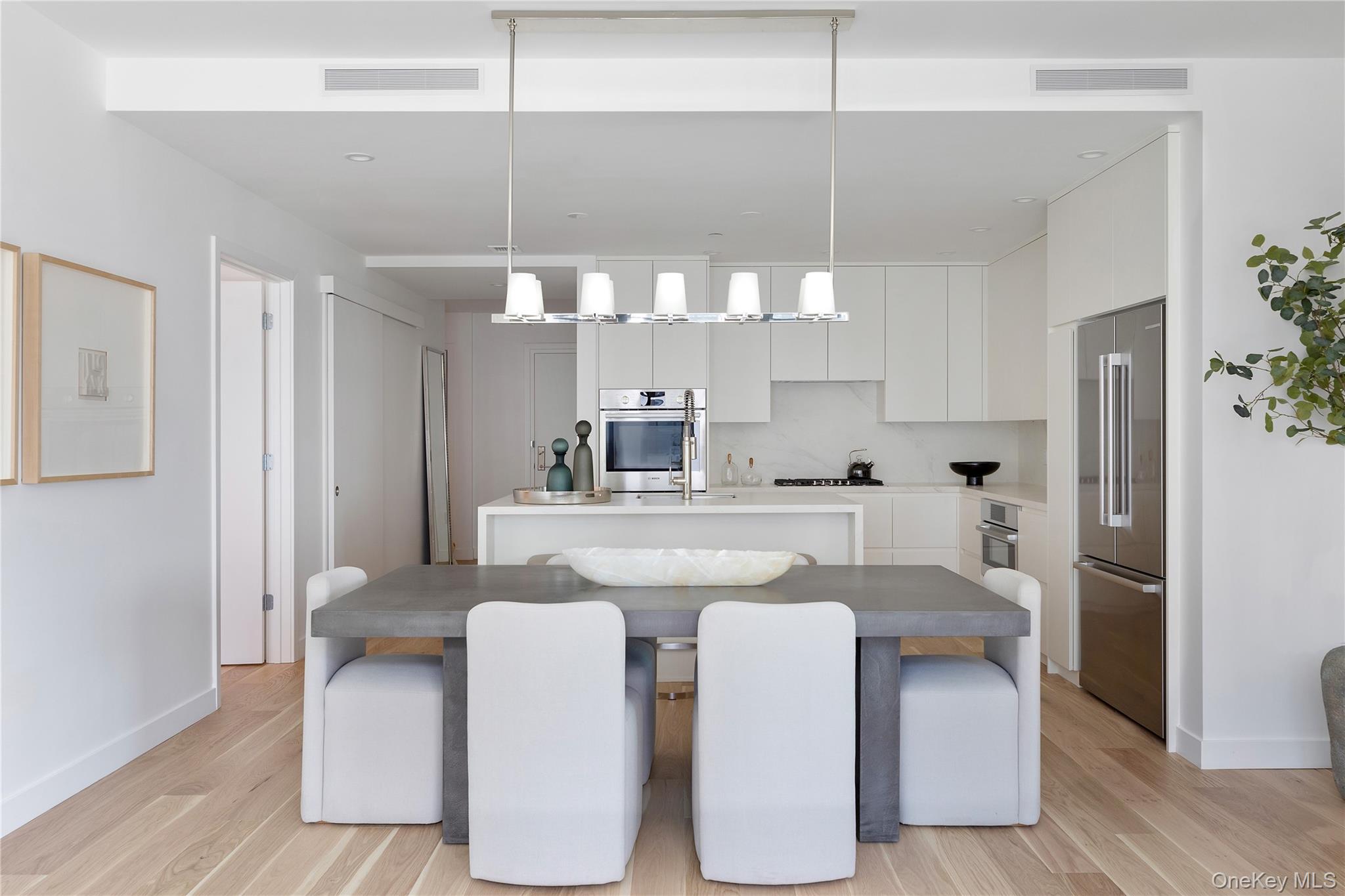 140 Boardwalk, Unit PH6 B photo 4