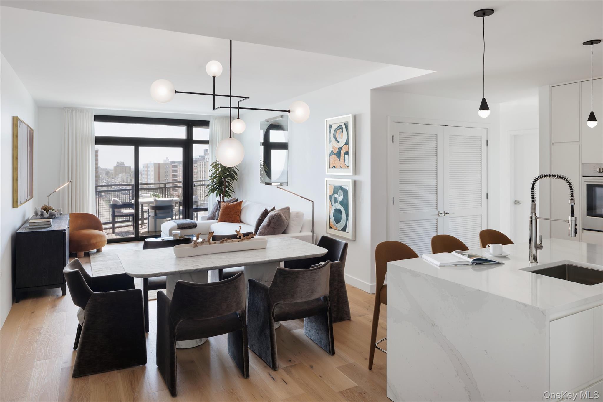 140 Boardwalk, Unit 1011B photo 5