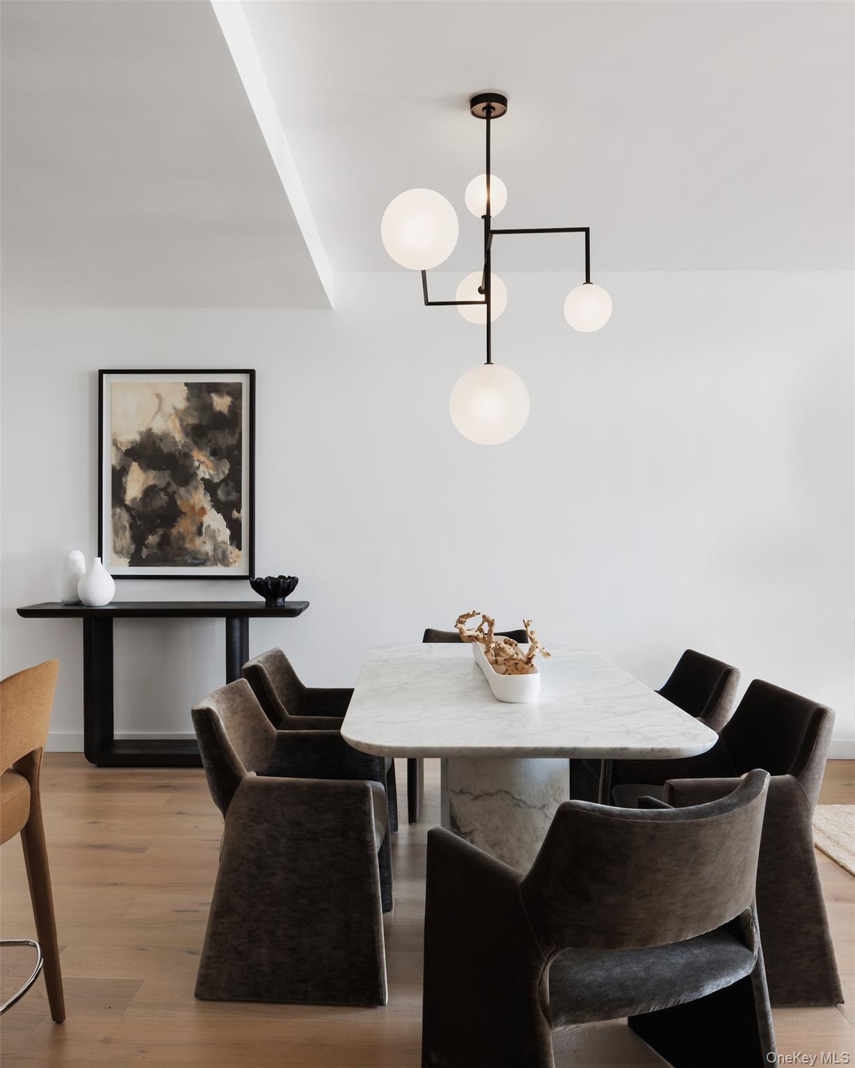 140 Boardwalk, Unit 1011B photo 4