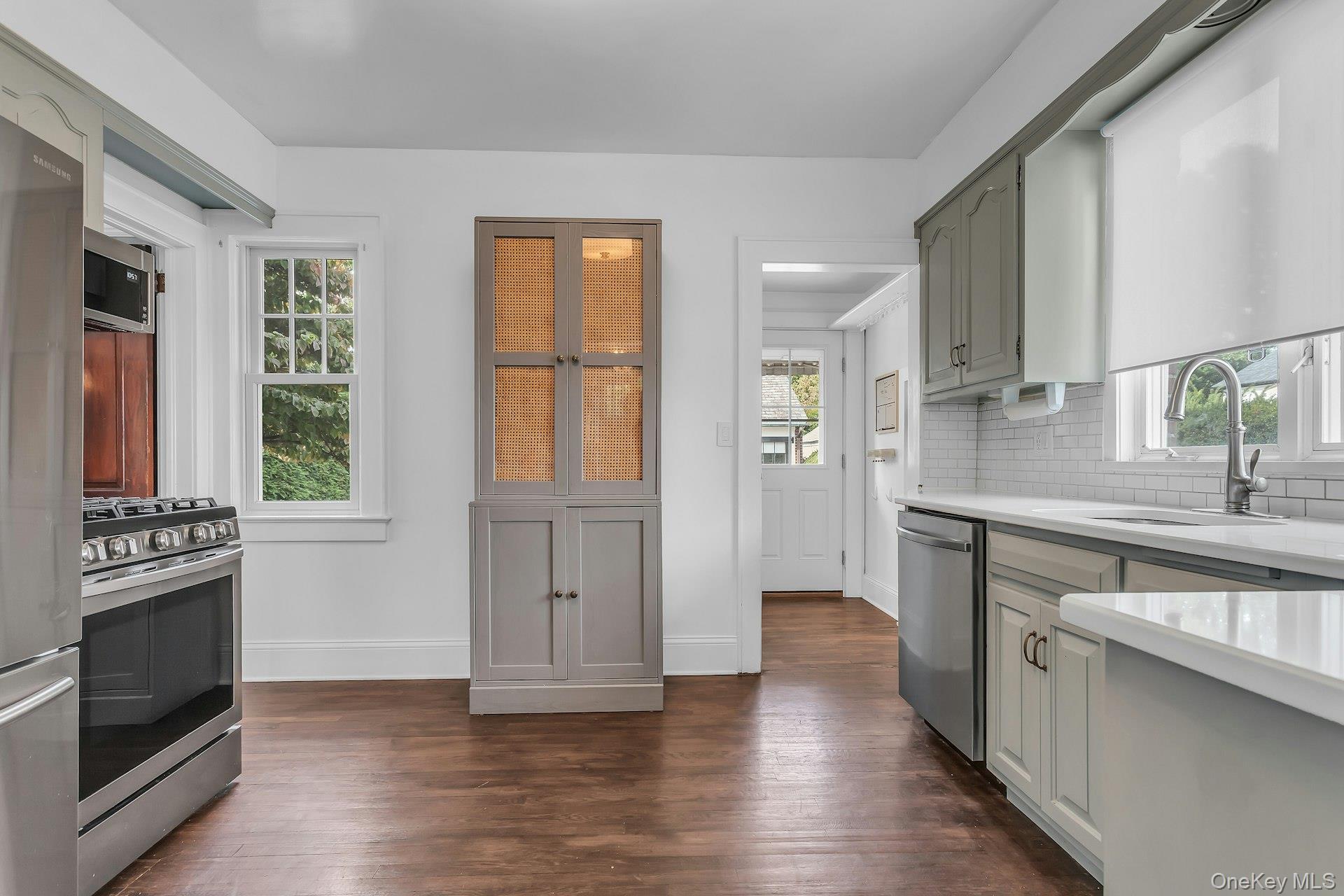 42 Nassau Avenue – For Sale photo 17