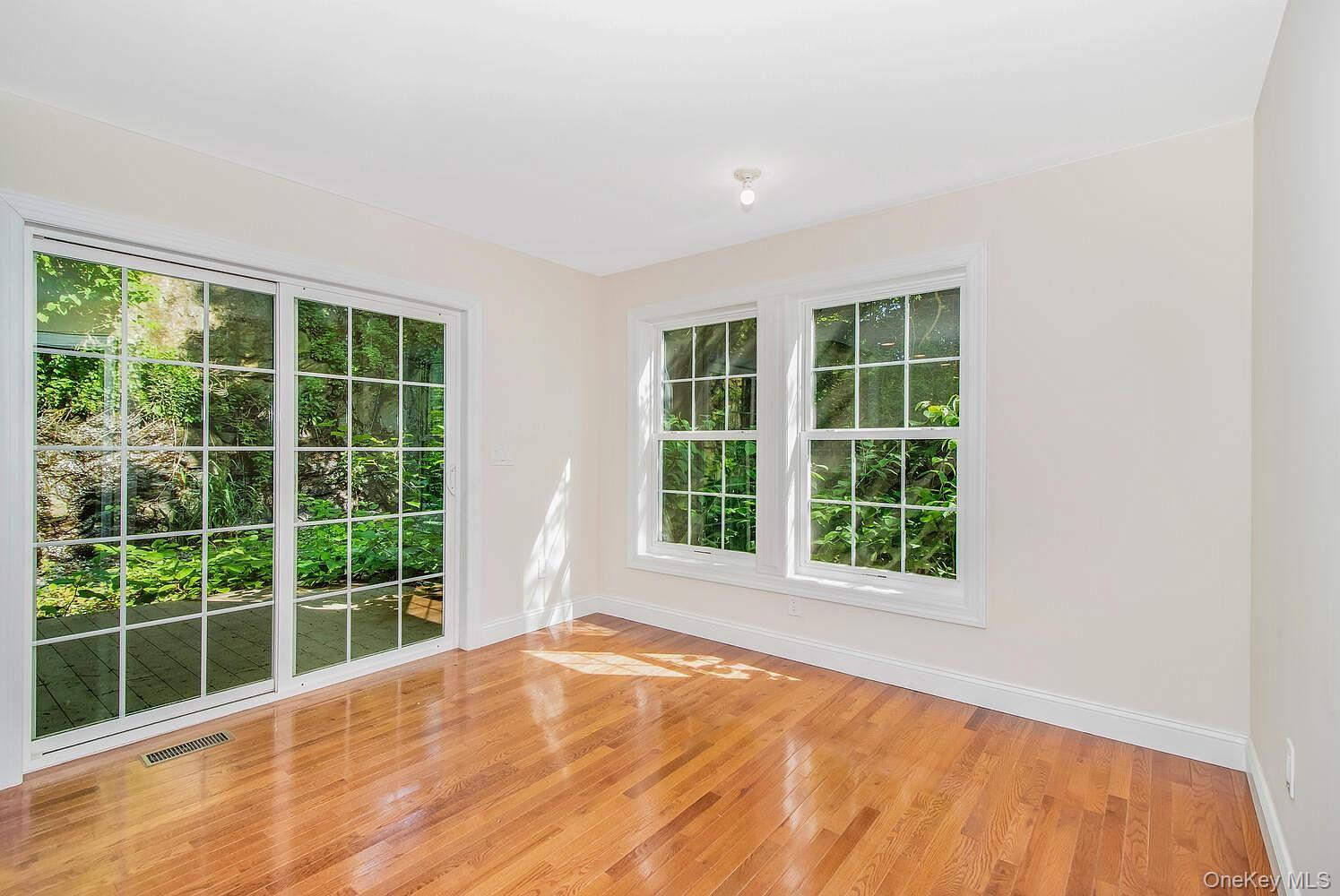 18 Via Trenta Court – For Rent photo 21
