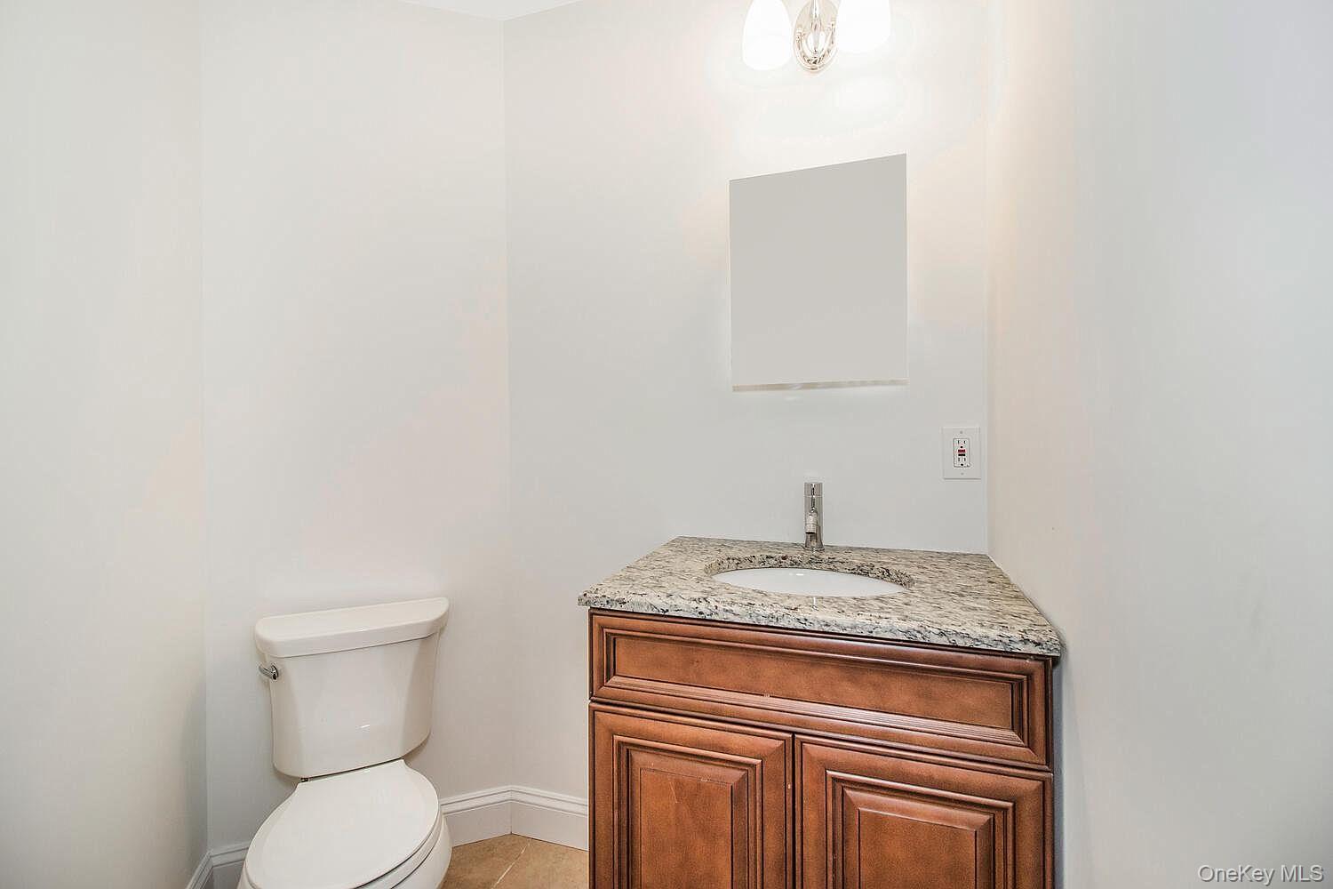 18 Via Trenta Court – For Rent photo 15