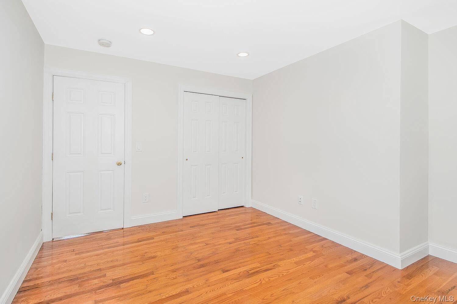 18 Via Trenta Court – For Rent photo 11