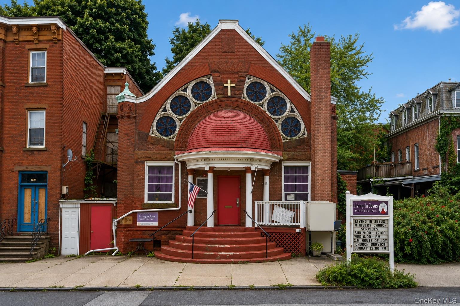 119 South Street – For Sale photo 2