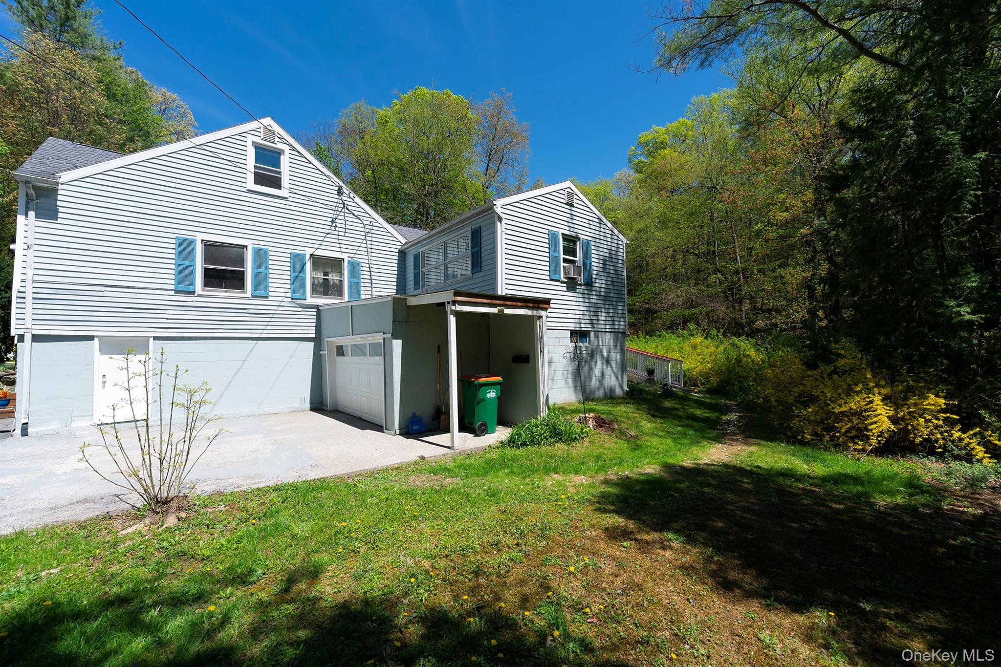 21 Van Dam Road – For Rent photo 2
