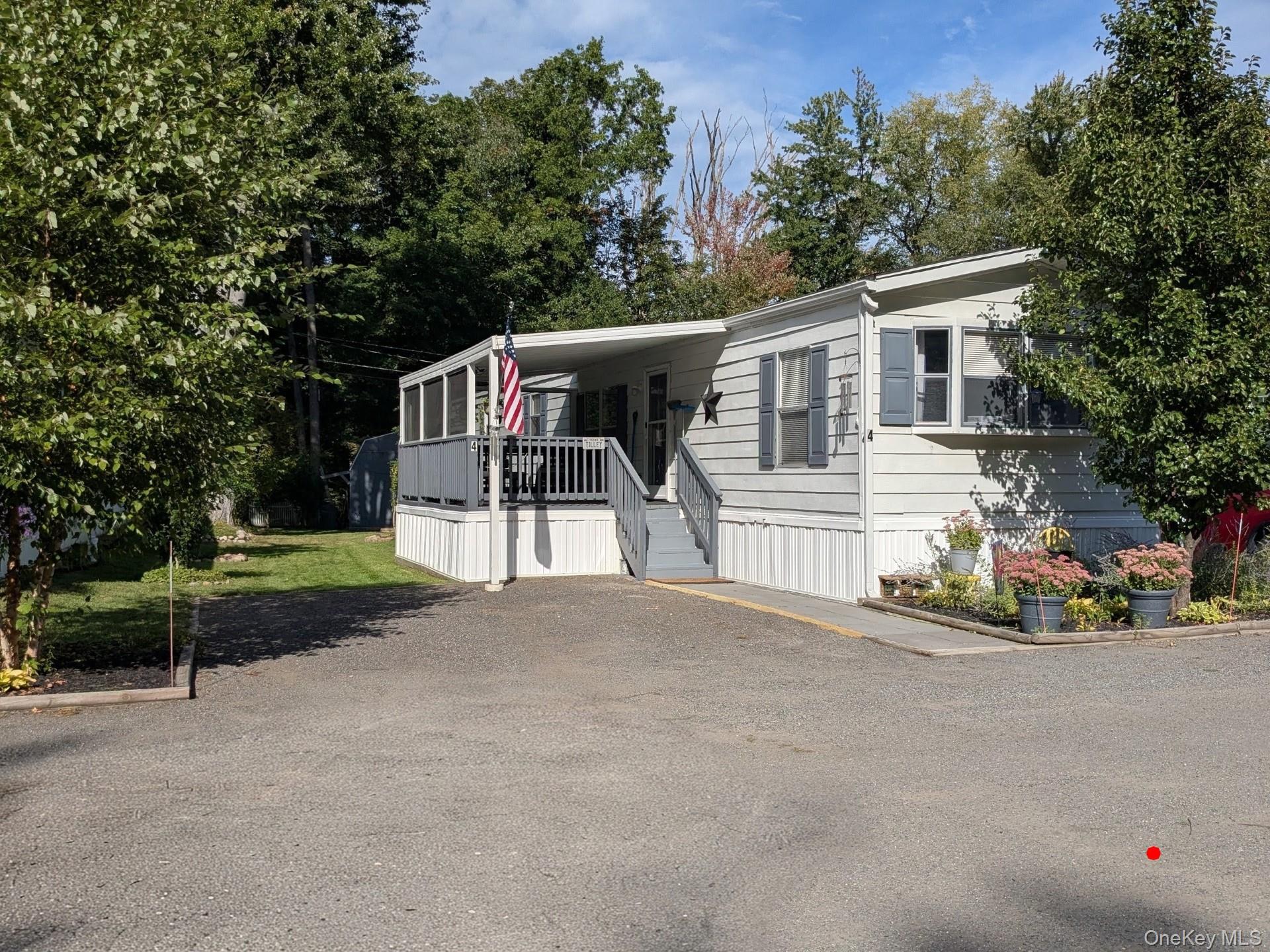 1450 ROUTE 376, Unit 4