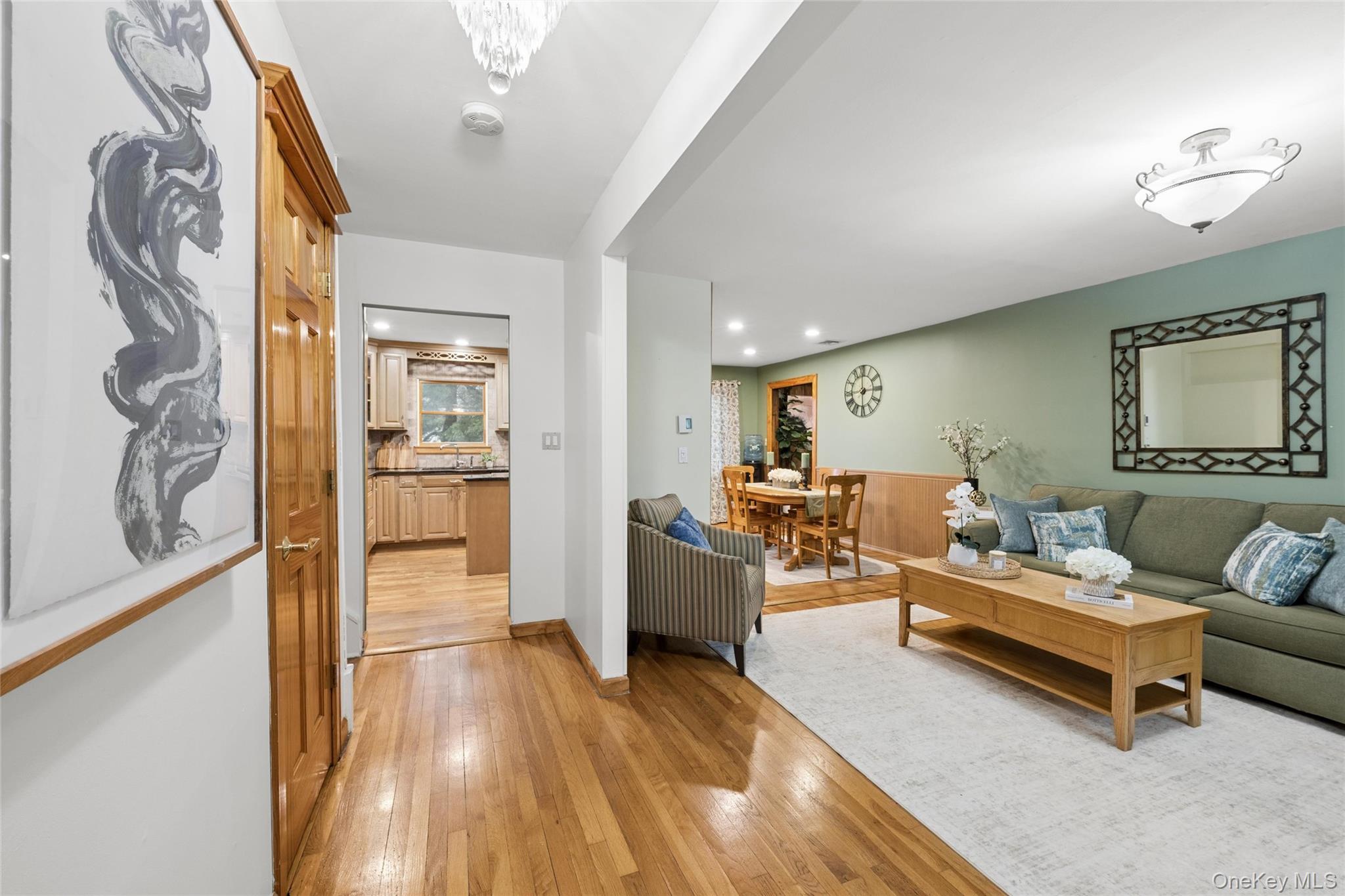 21 Edgewood – For Sale photo 2