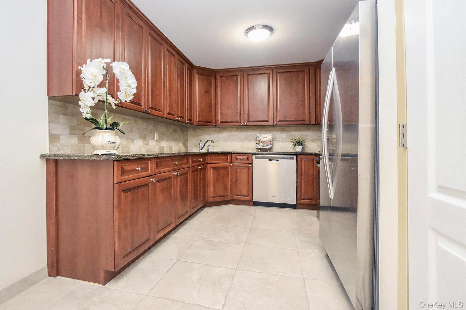 200 Carney Street, Unit 202 photo 6