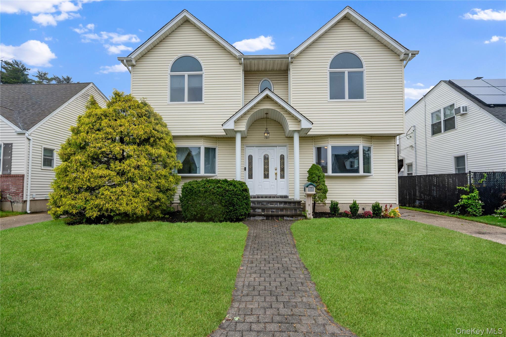 22 Park E – For Sale