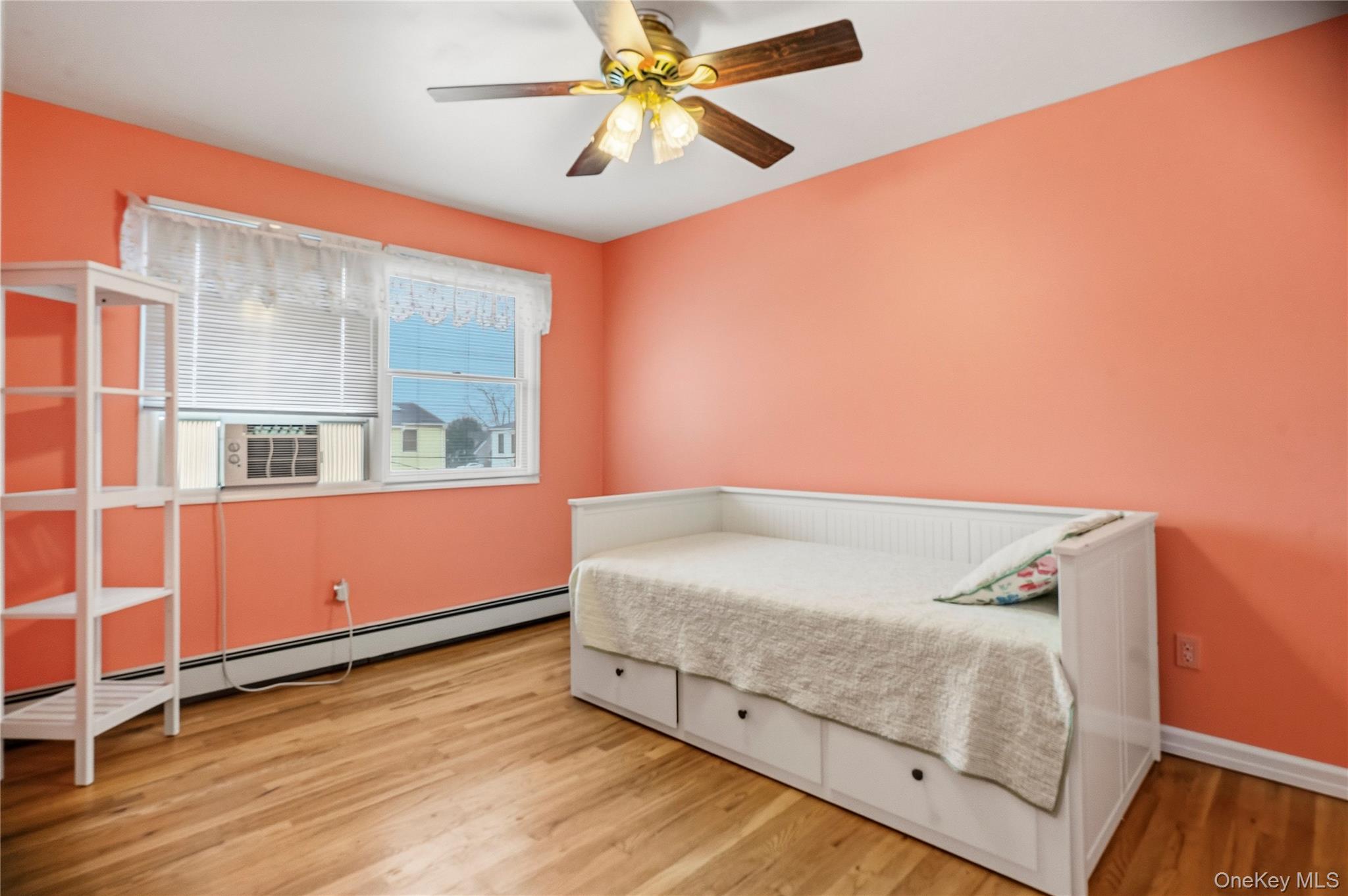 22 Park E – For Sale photo 28