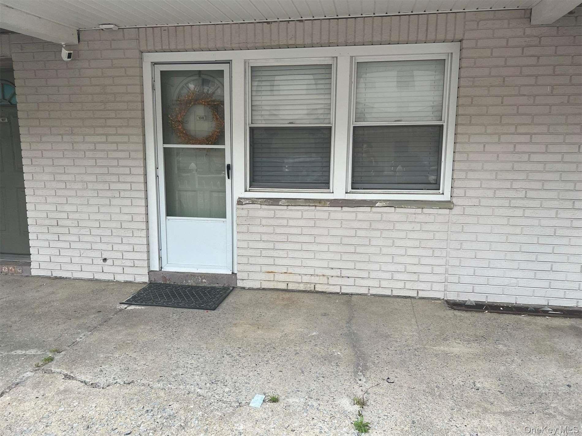 830 E Broadway, Unit 108 photo 8