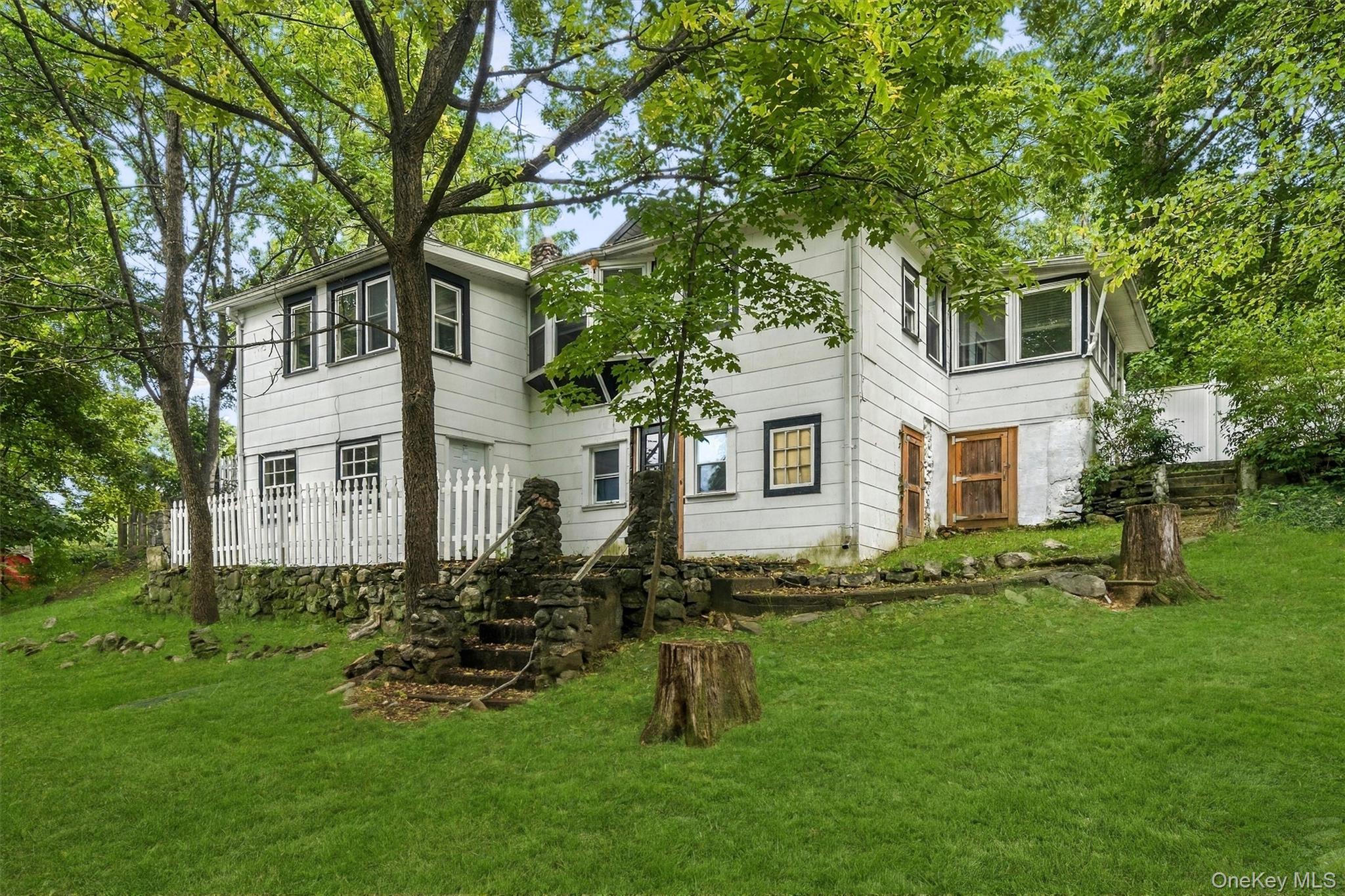 4 Hillside Trail – For Sale photo 47