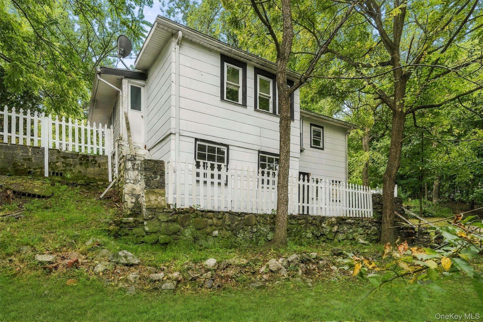 4 Hillside Trail – For Sale photo 46