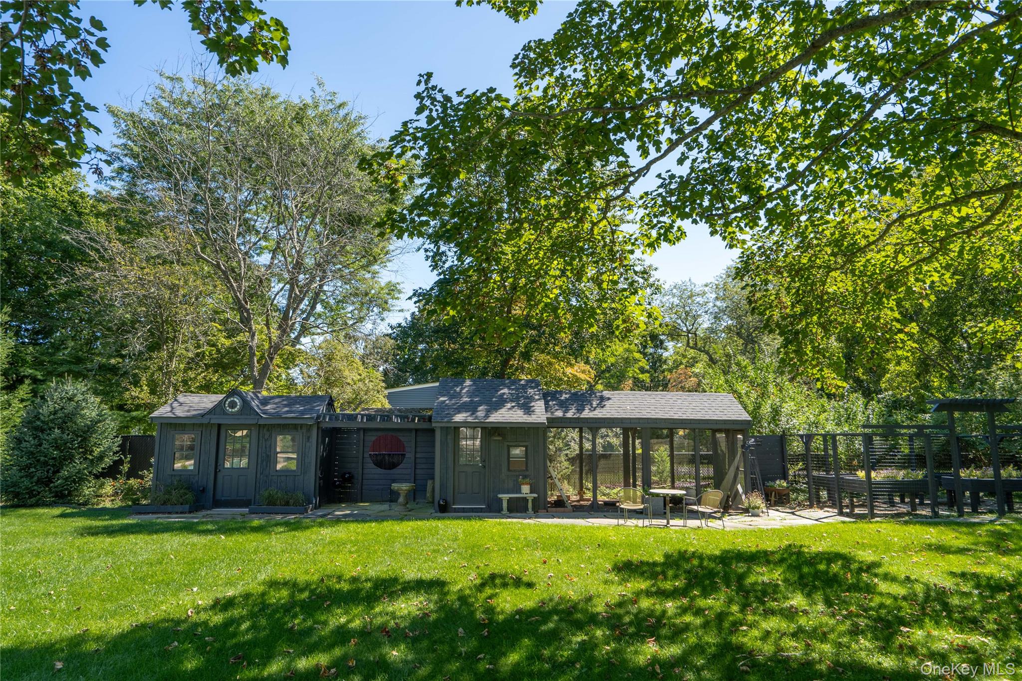 225 Marion Lane – For Sale photo 17