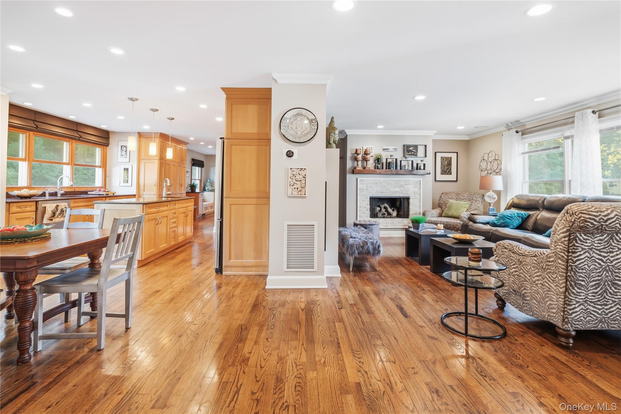 225 Marion Lane – For Sale photo 6