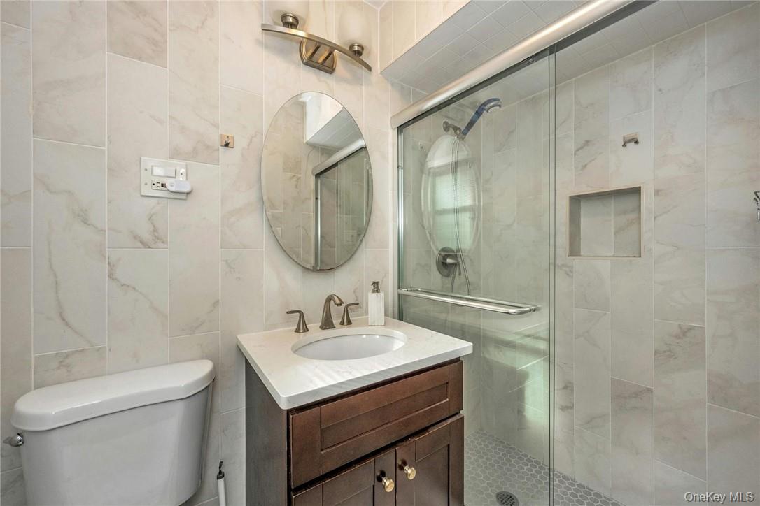 6 Crest Drive – For Rent photo 13
