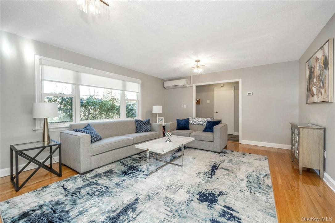 6 Crest Drive – For Rent photo 4