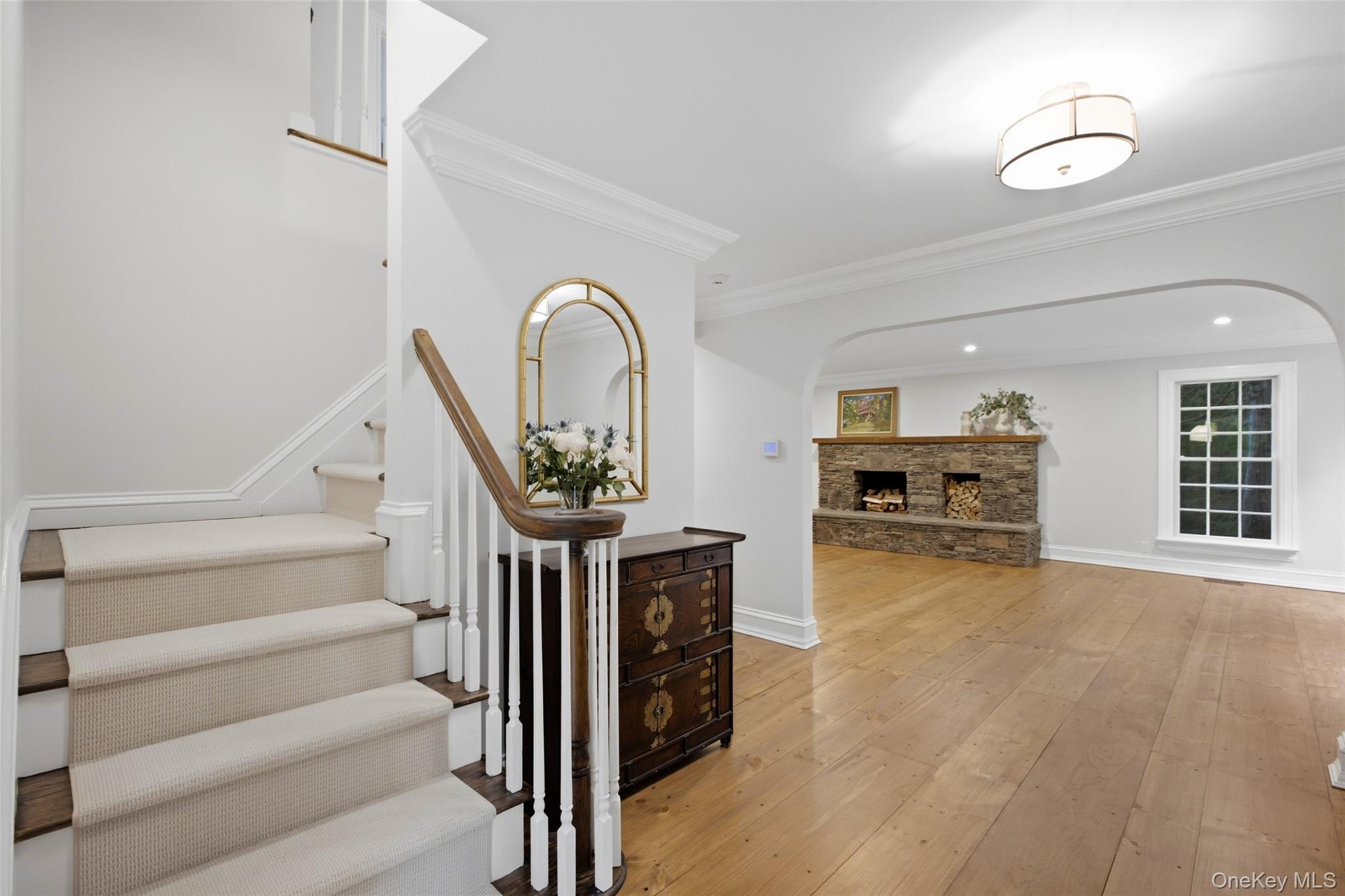 1 Evans Lane – For Sale photo 5