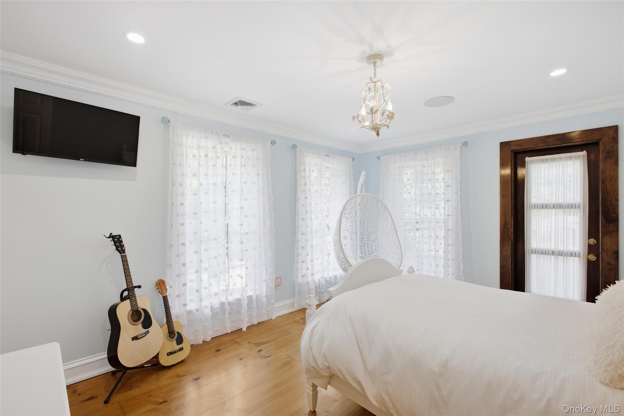1 Evans Lane – For Sale photo 20