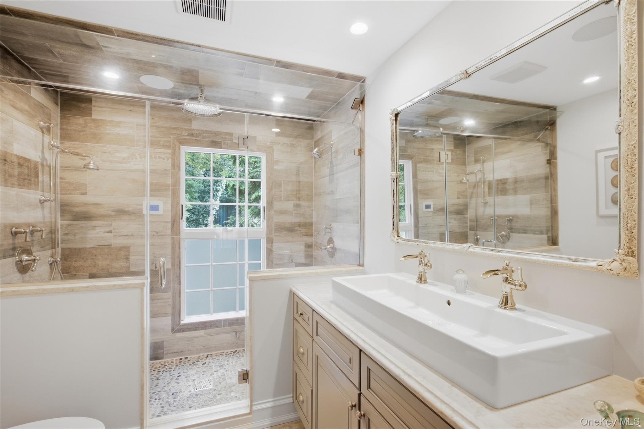 1 Evans Lane – For Sale photo 19
